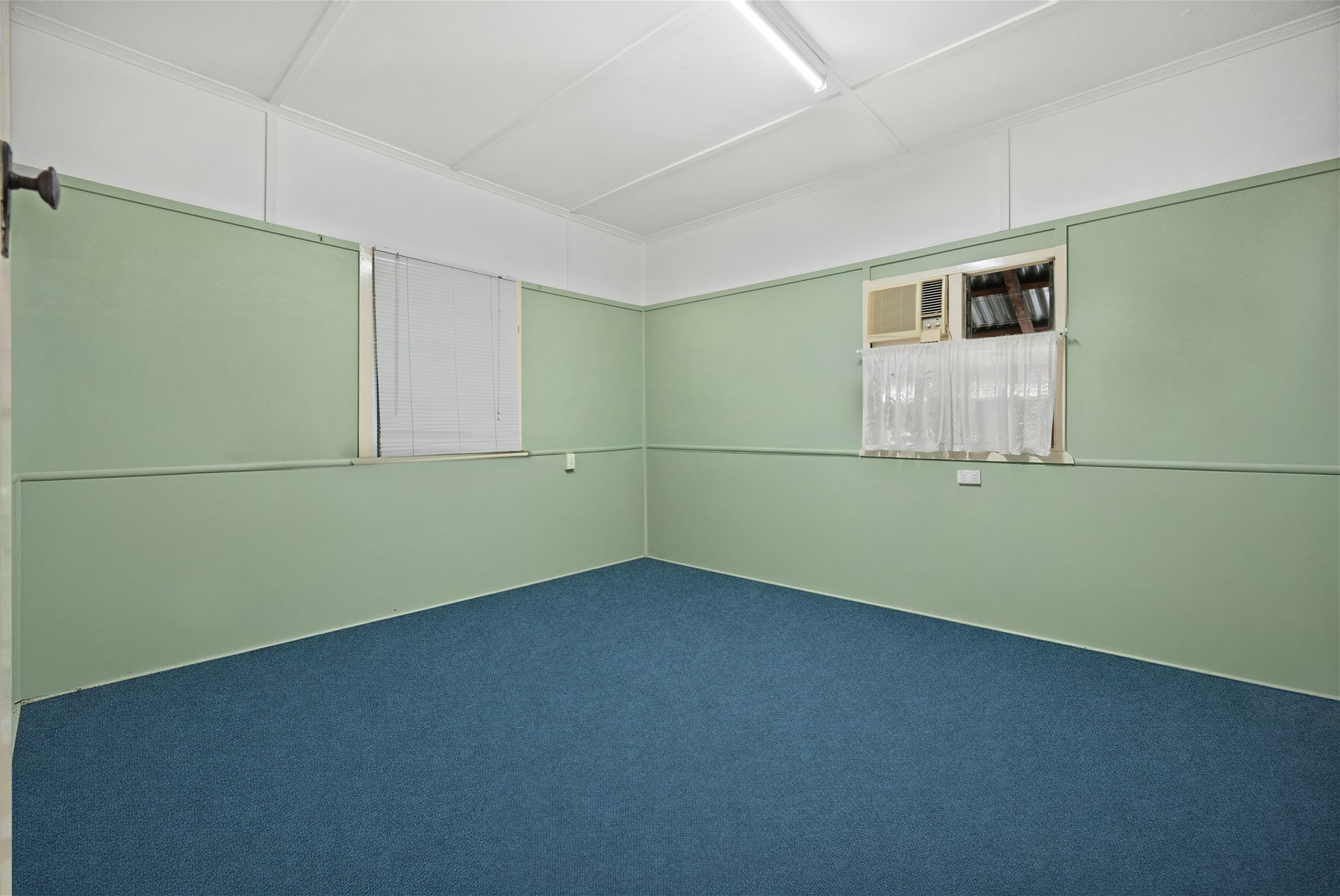 118 OFF LANE, South Gladstone QLD 4680 - Image 8