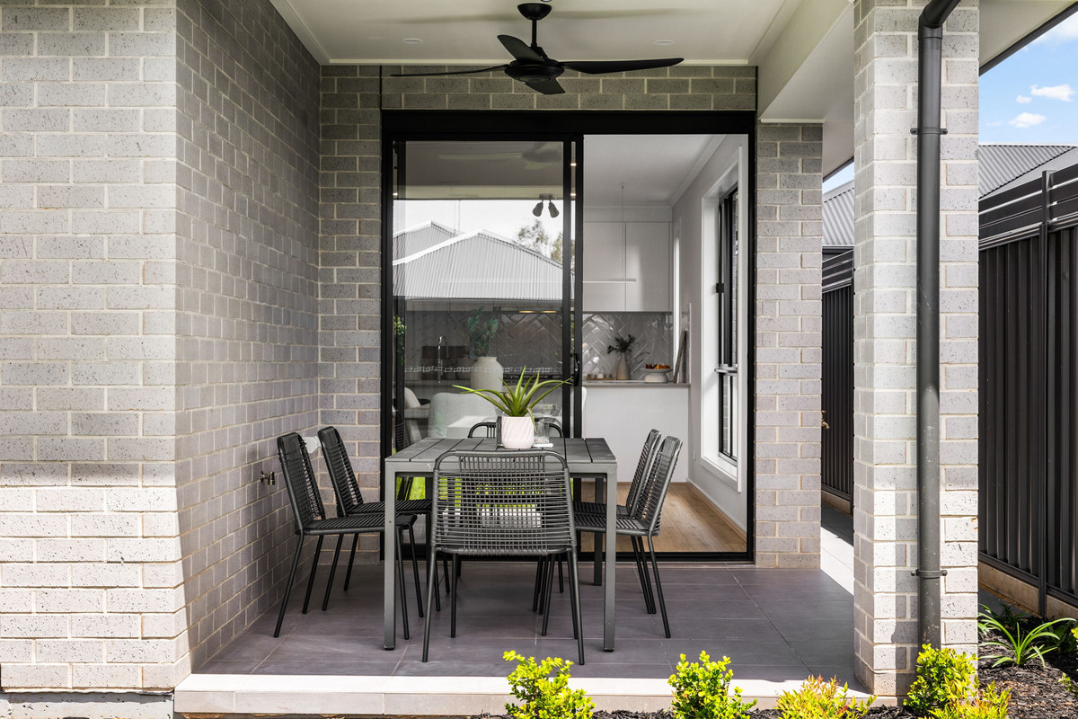 5-bedroom house at 8 Banks Street, Angle Vale, SA 5117, Playford, South Australia