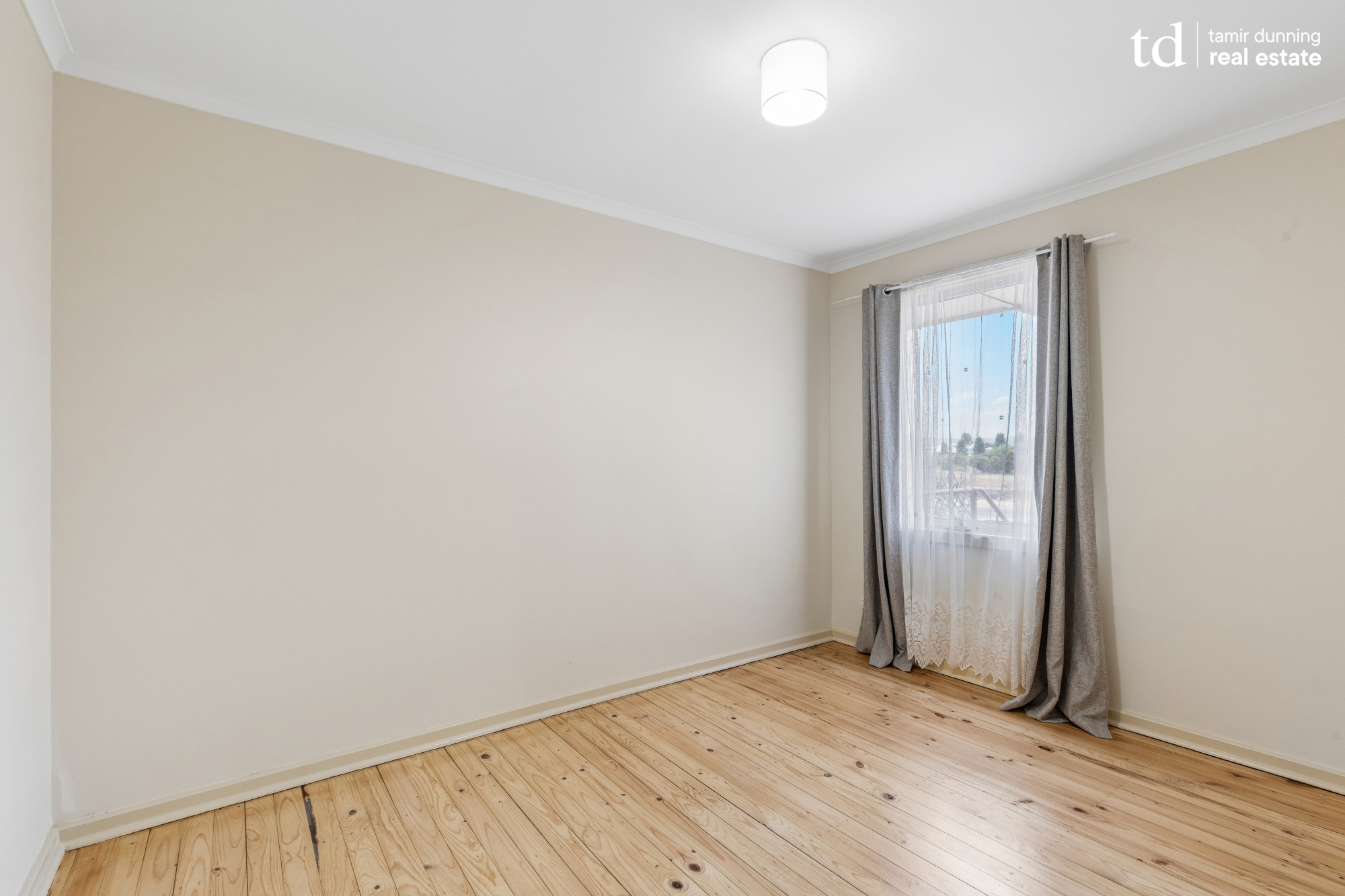 20 Clifford Street, Murray Bridge, SA 5253 - Image 8