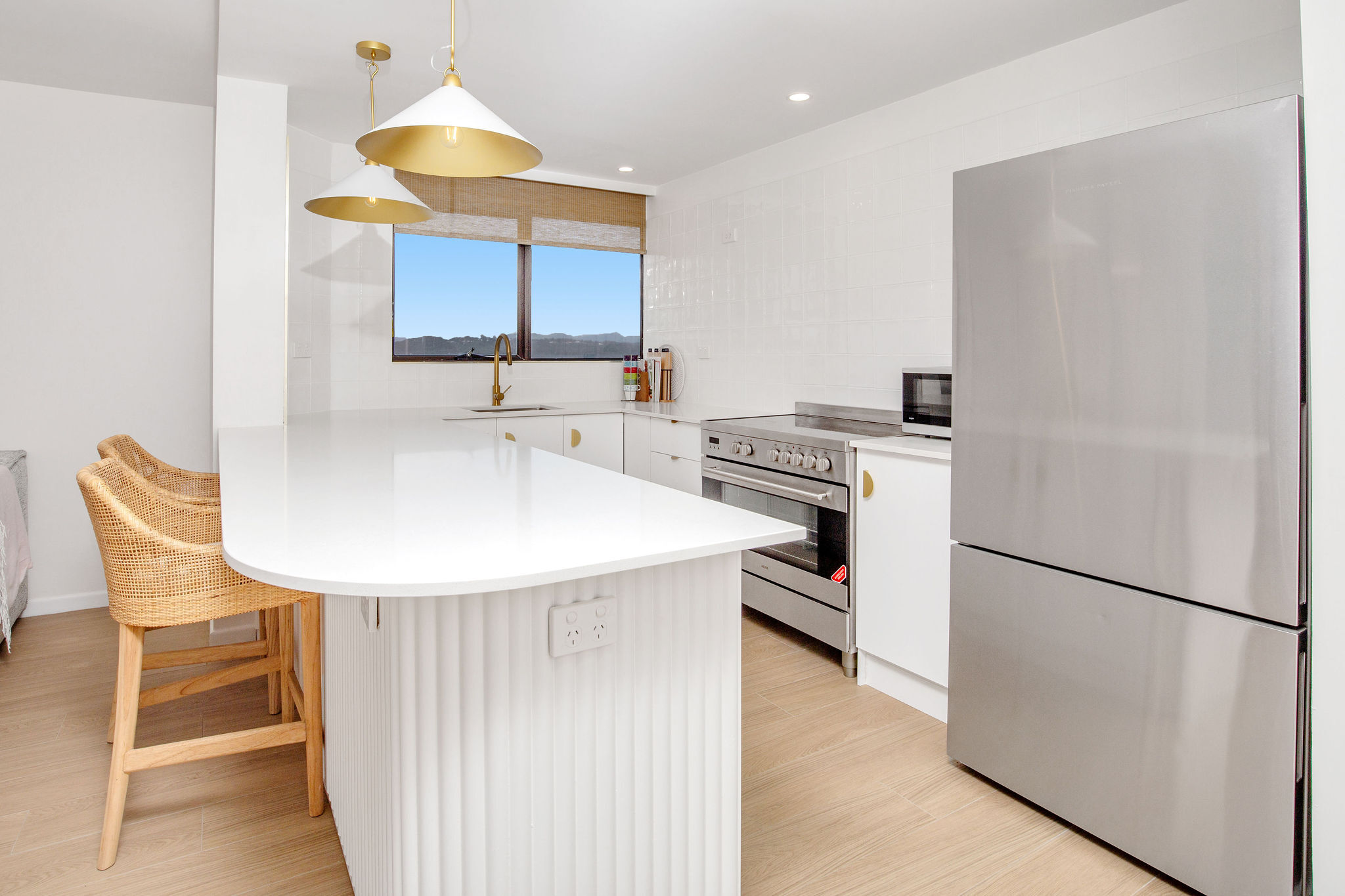 34 1941 GOLD COAST HIGHWAY, BURLEIGH HEADS QLD 4220 - Image 10