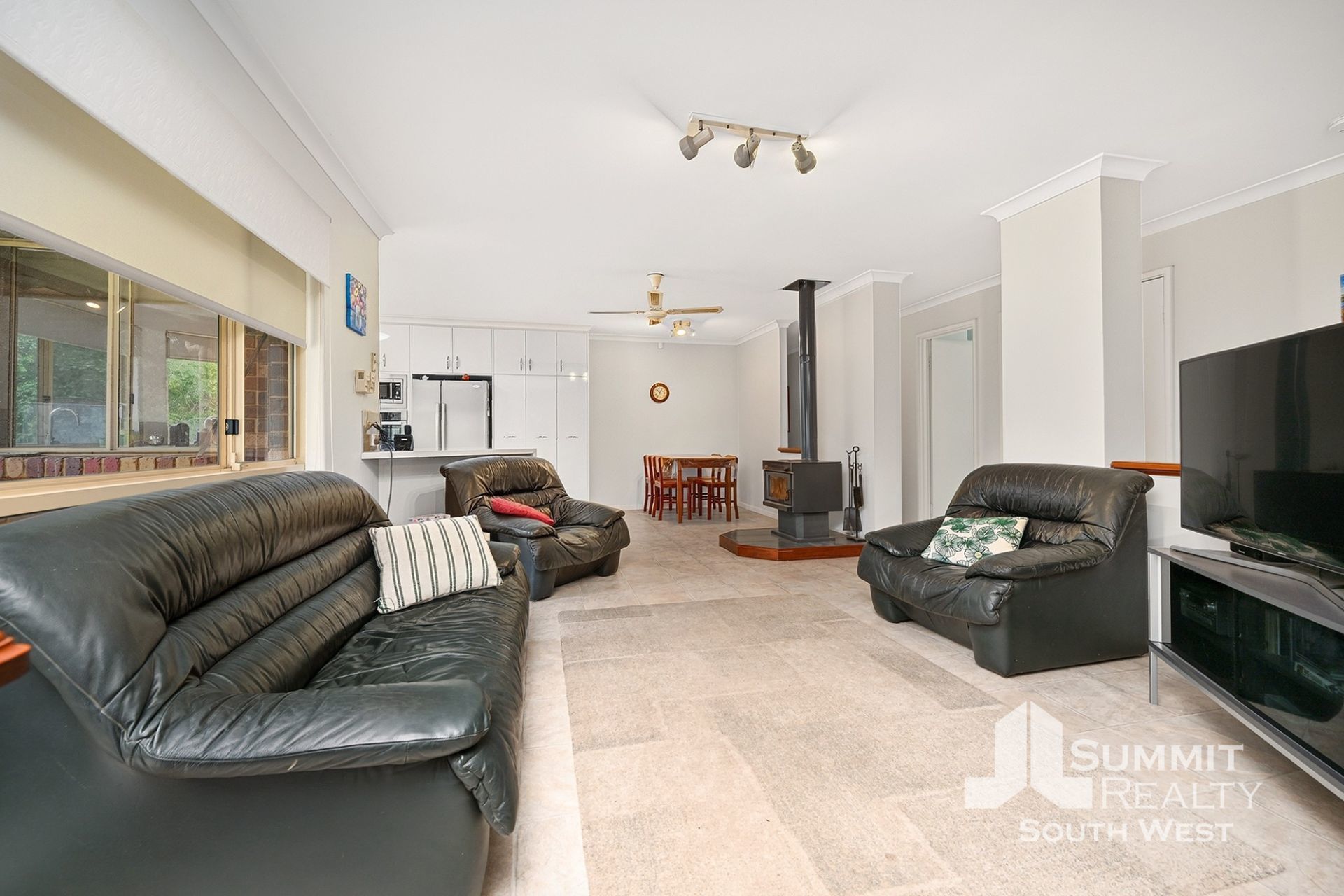 4-bedroom house at 240 Minninup Road, Stratham, WA 6237, Capel, Western Australia