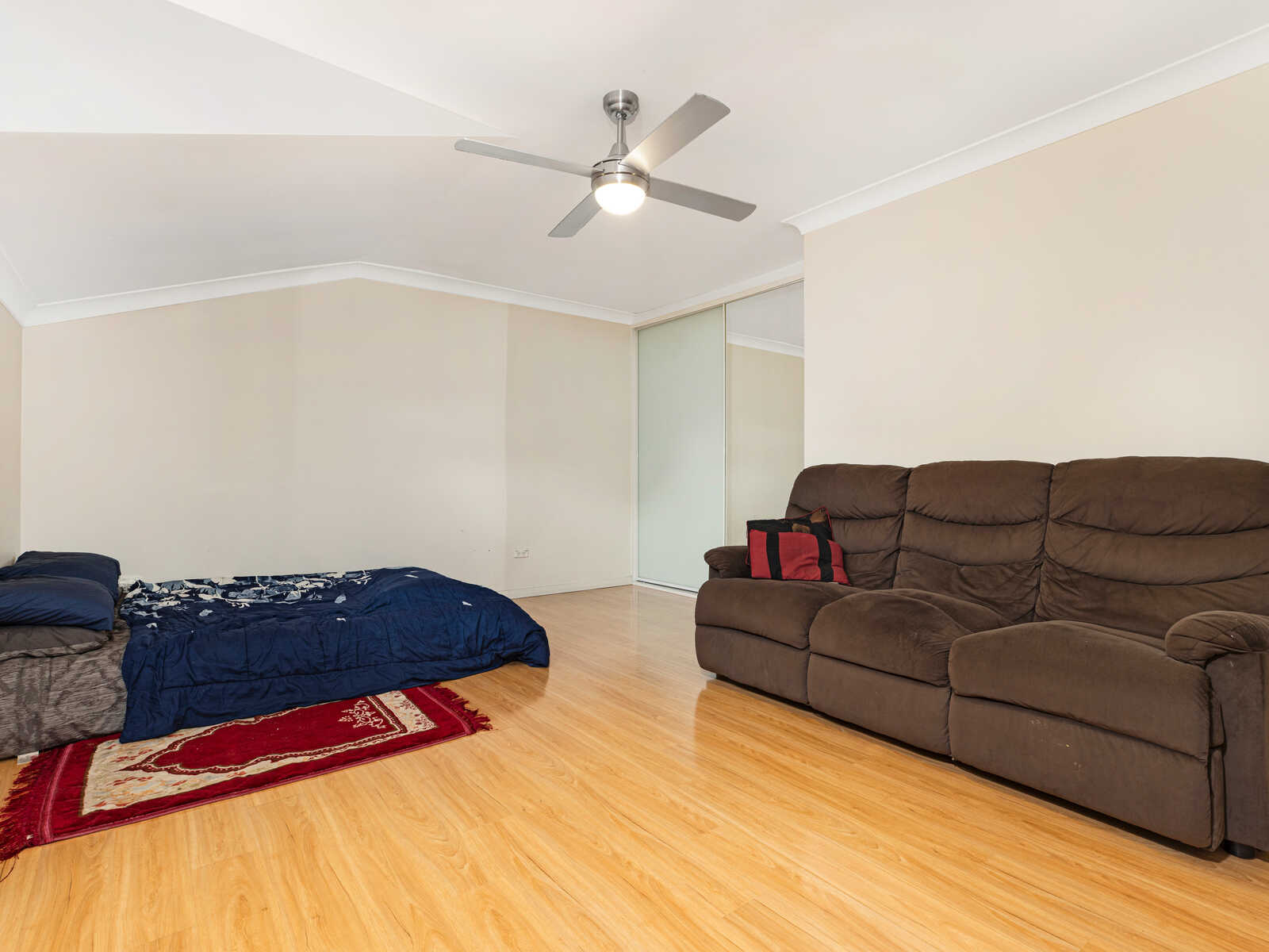 10/217 Targo Road, Girraween, NSW 2145 - Image 4