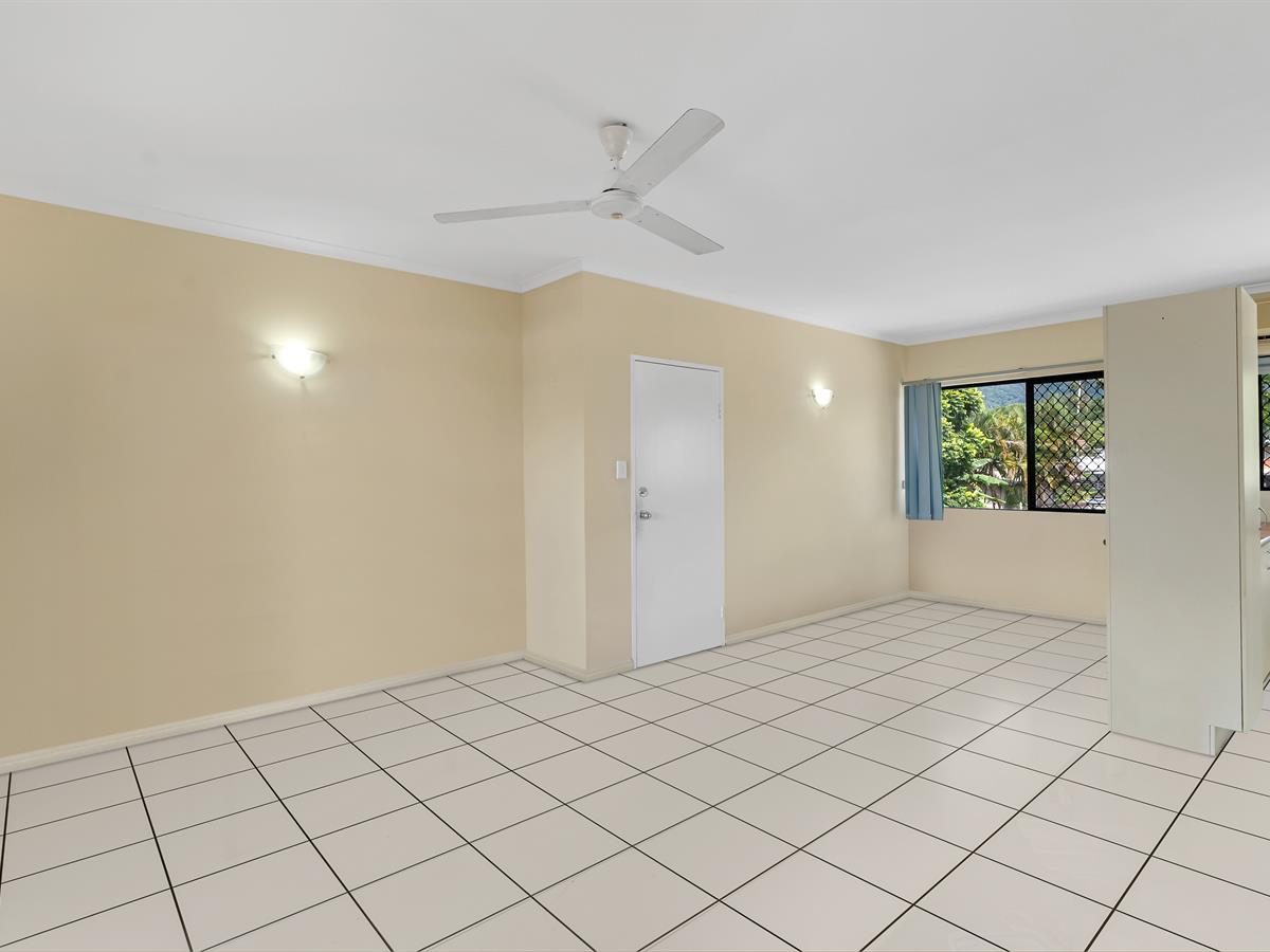 8 22-24 TOOGOOD ROAD, WOREE QLD 4868 - Image 4