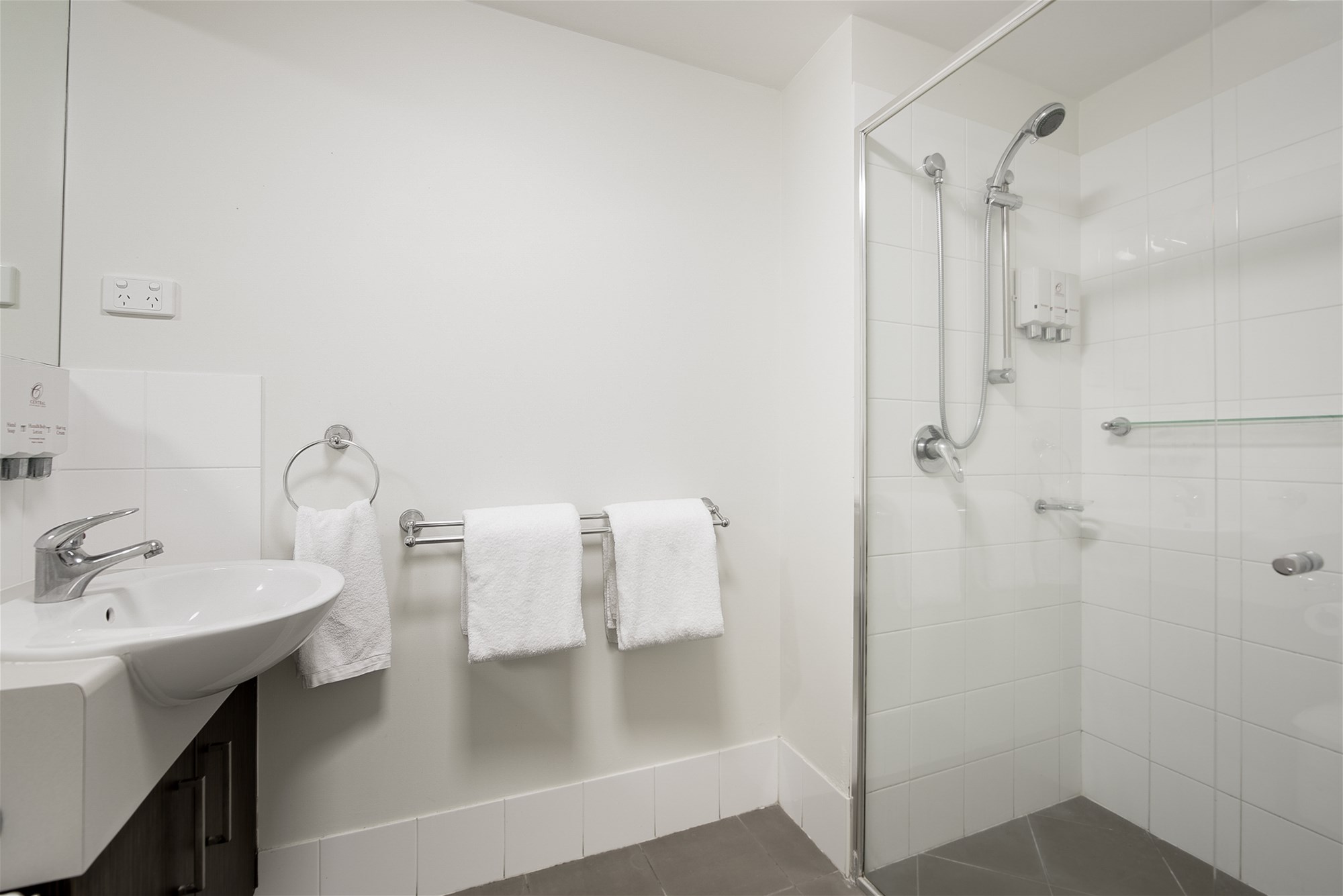 213-214/66-68 Oaka Lane, Gladstone Central, Qld, 4680 - Image 5