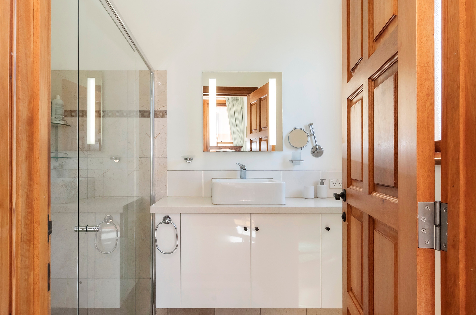 5-bedroom house at 22 Logans Beach Road, Warrnambool, VIC 3280, Warrnambool, Victoria