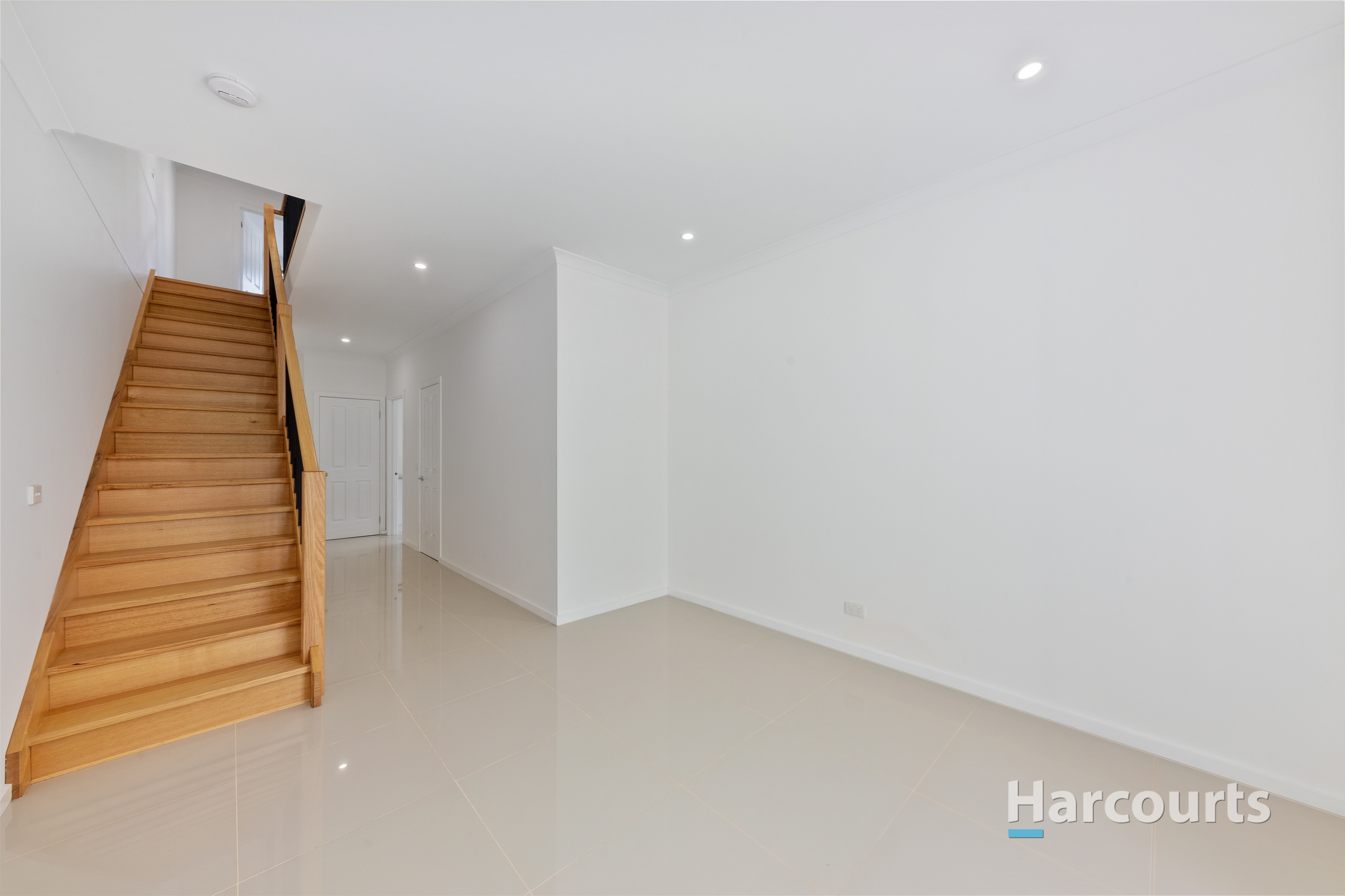 29 Dumfries Street, Deer Park, VIC 3023 - Image 5