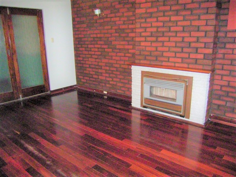 29 Balaka Way, Queens Park, WA 6107 - Image 7