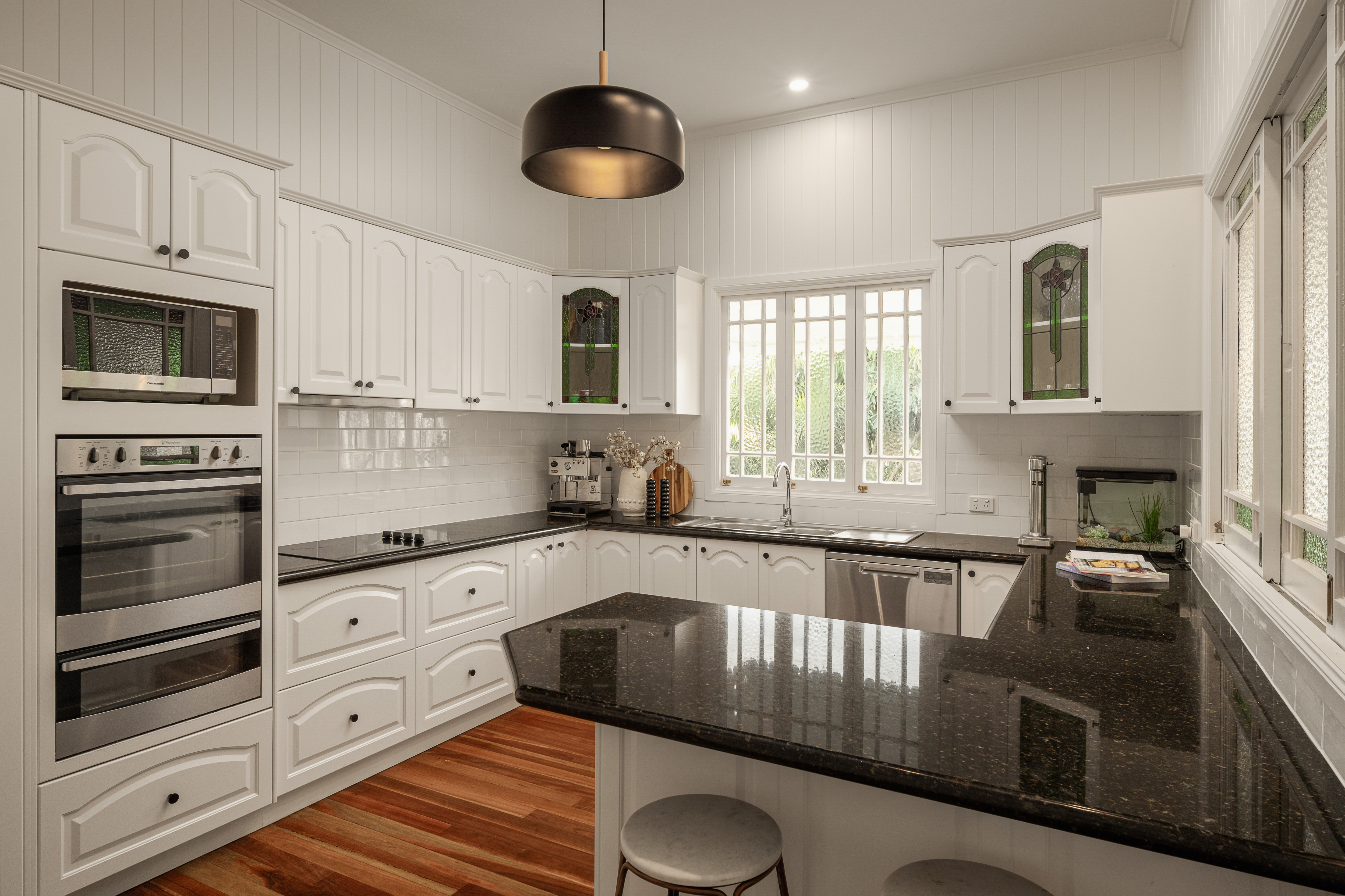 10 STEPHENSON STREET, Bardon QLD 4065 - Image 7