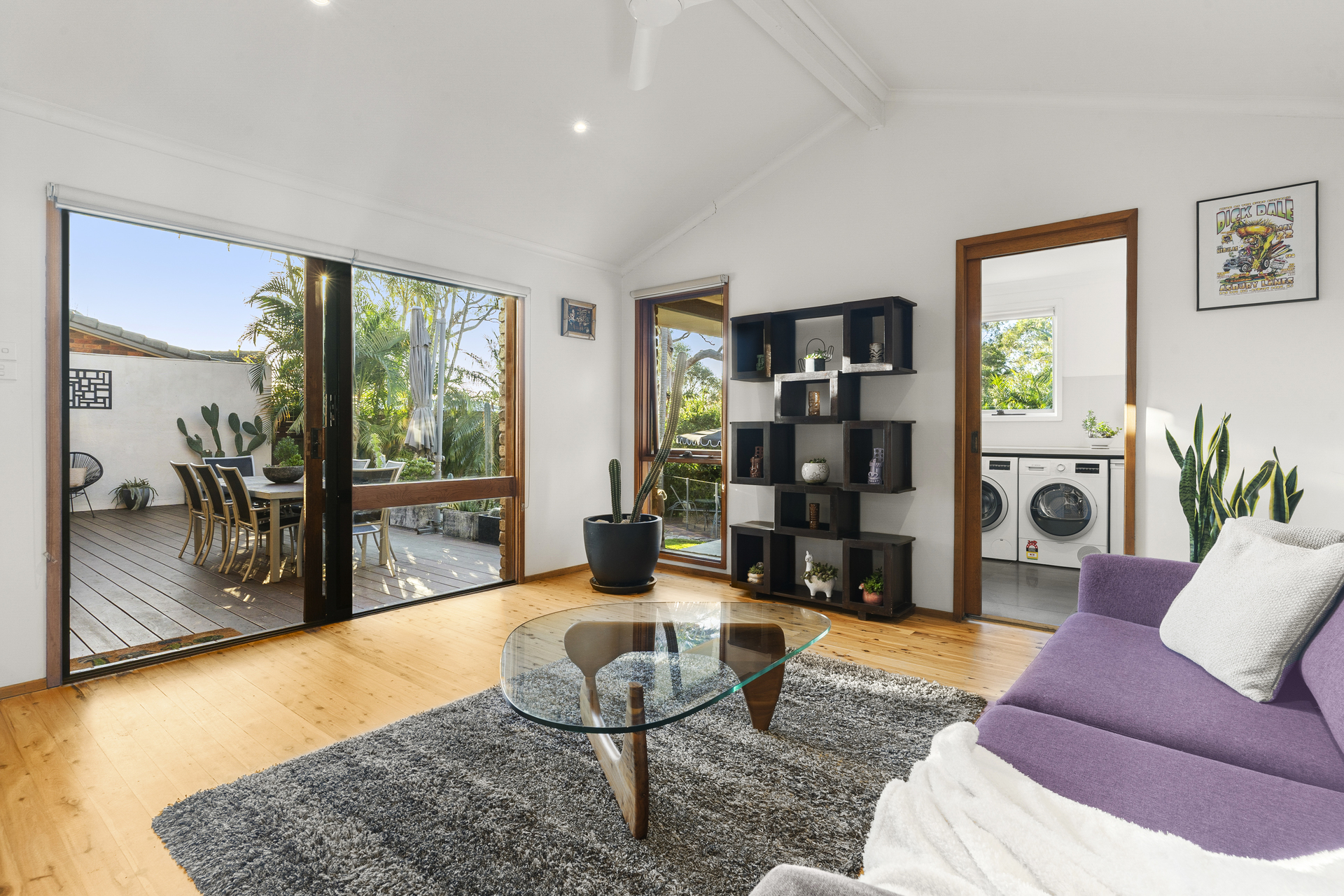5-bedroom house at 47 Bignell Street, Illawong, NSW 2234, Sutherland, New South Wales