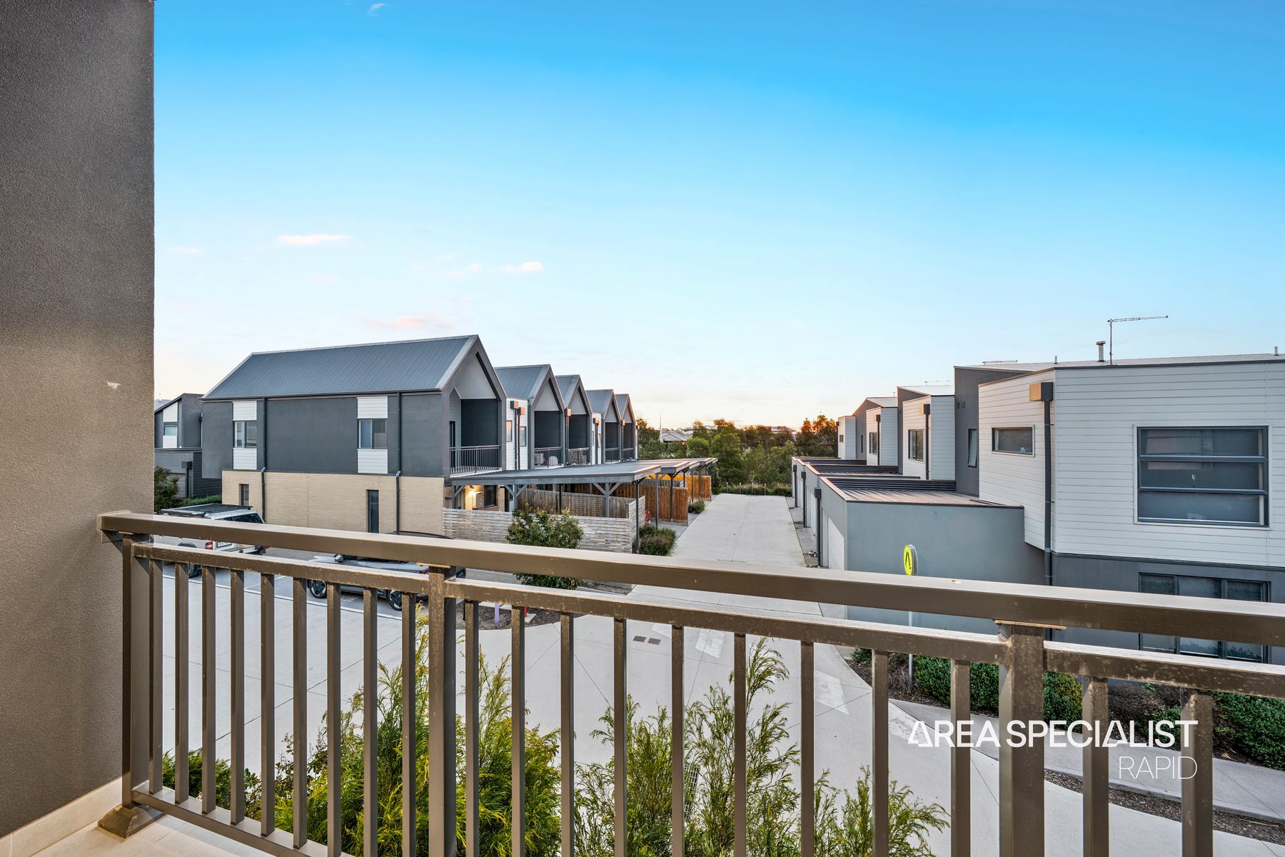 2 ZEBRA WAY, Cranbourne West VIC 3977 - Image 7