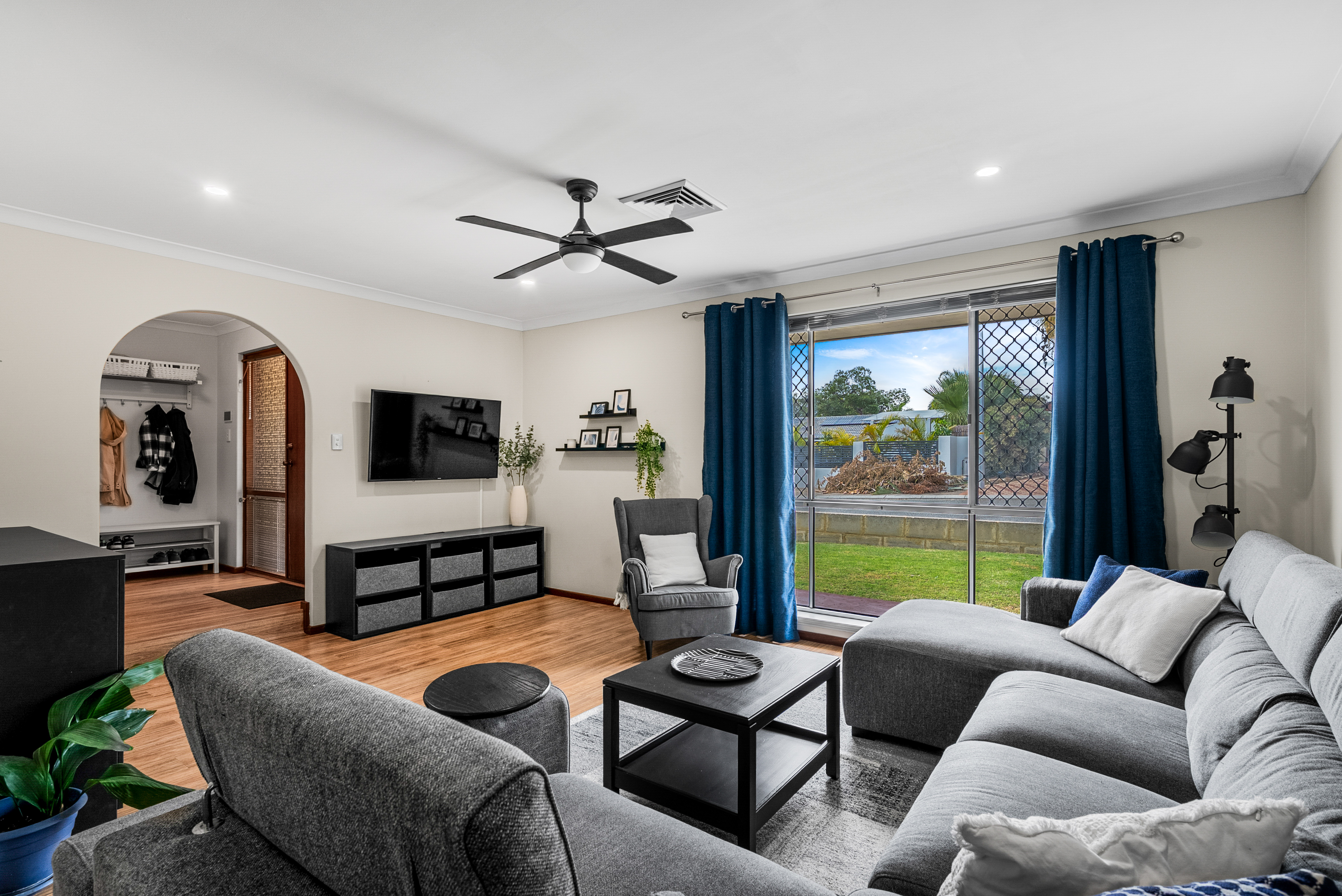 23 Illawong Way, Kingsley, WA 6026 - Image 1