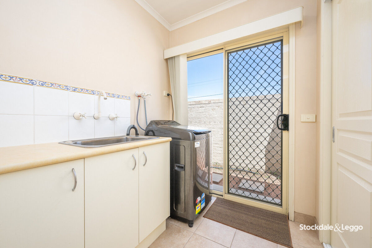 3-bedroom unit at 4 2-4 ROSS ALAN DRIVE, SHEPPARTON VIC 3630, Greater Shepparton, Victoria