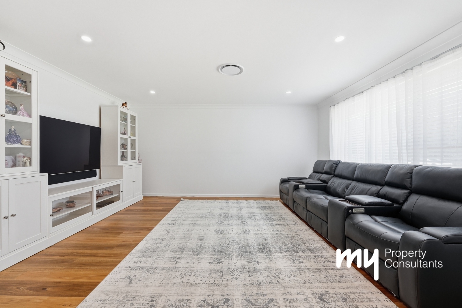 4-bedroom house at 8 HARDWICKE STREET, The Oaks NSW 2570, Wollondilly, New South Wales