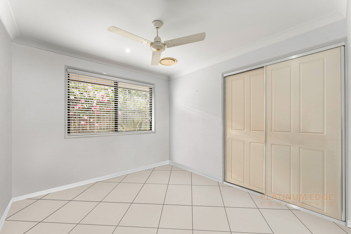 18 KATHLEEN CRESCENT, Beaudesert QLD 4285 - Image 9
