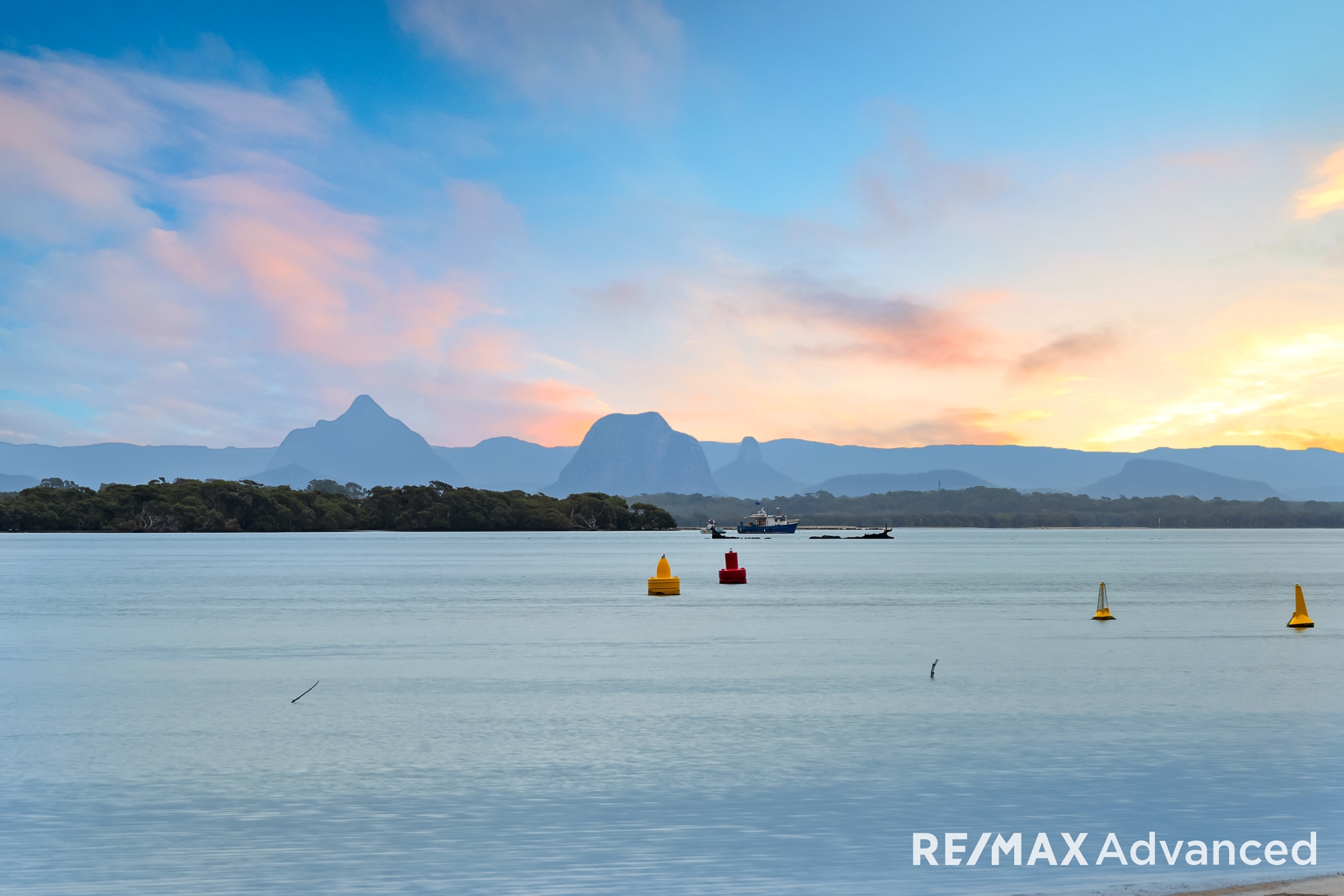 3-bedroom unit at 2 193 SYLVAN BEACH ESPLANADE, BELLARA QLD 4507, Moreton Bay, Queensland