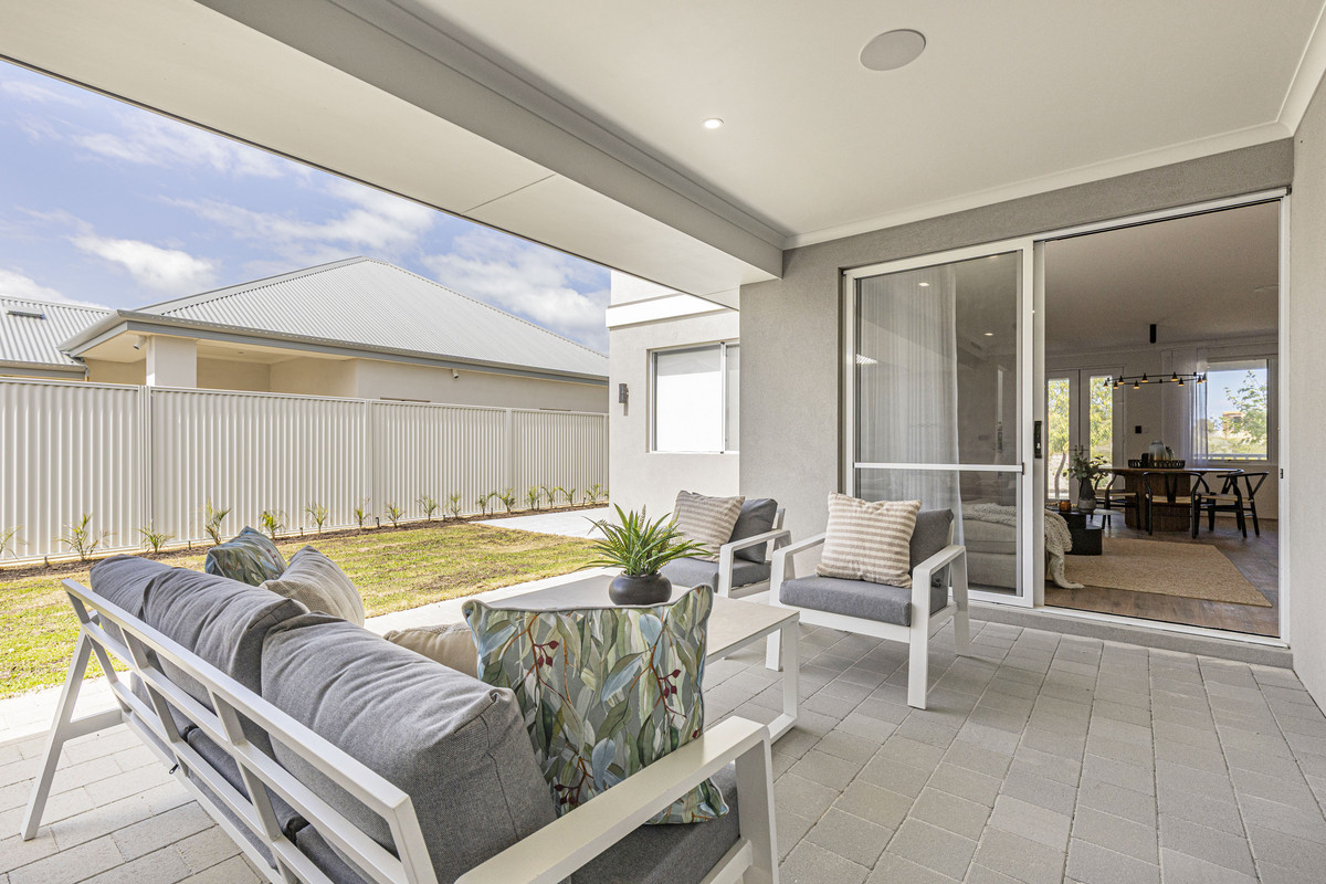 44 Fontalvo Boulevard, Jindalee, WA 6036 - Image 10