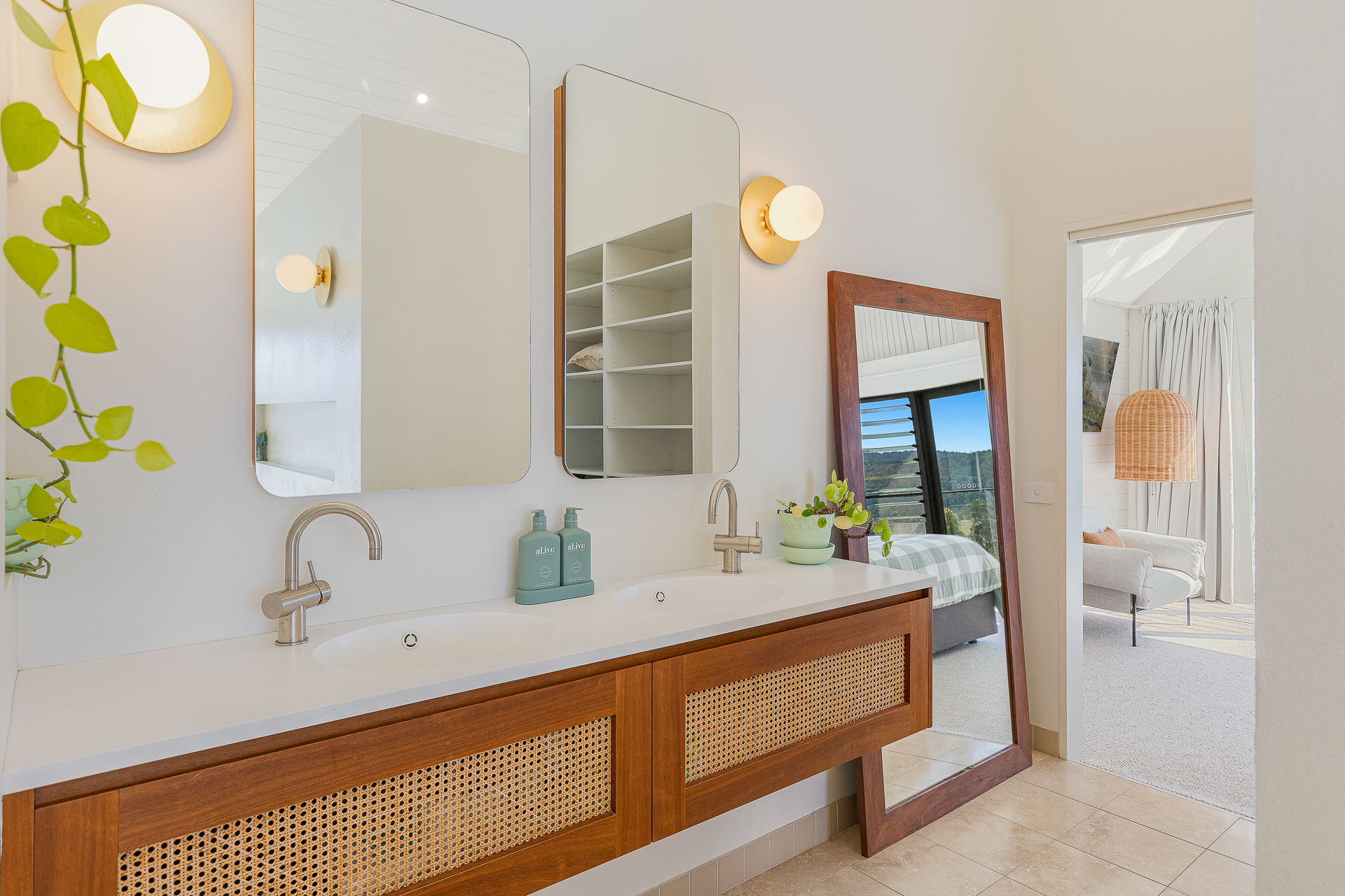 5-bedroom house at 3 Oakleaf Place, Millingandi, NSW 2549, Bega Valley, New South Wales