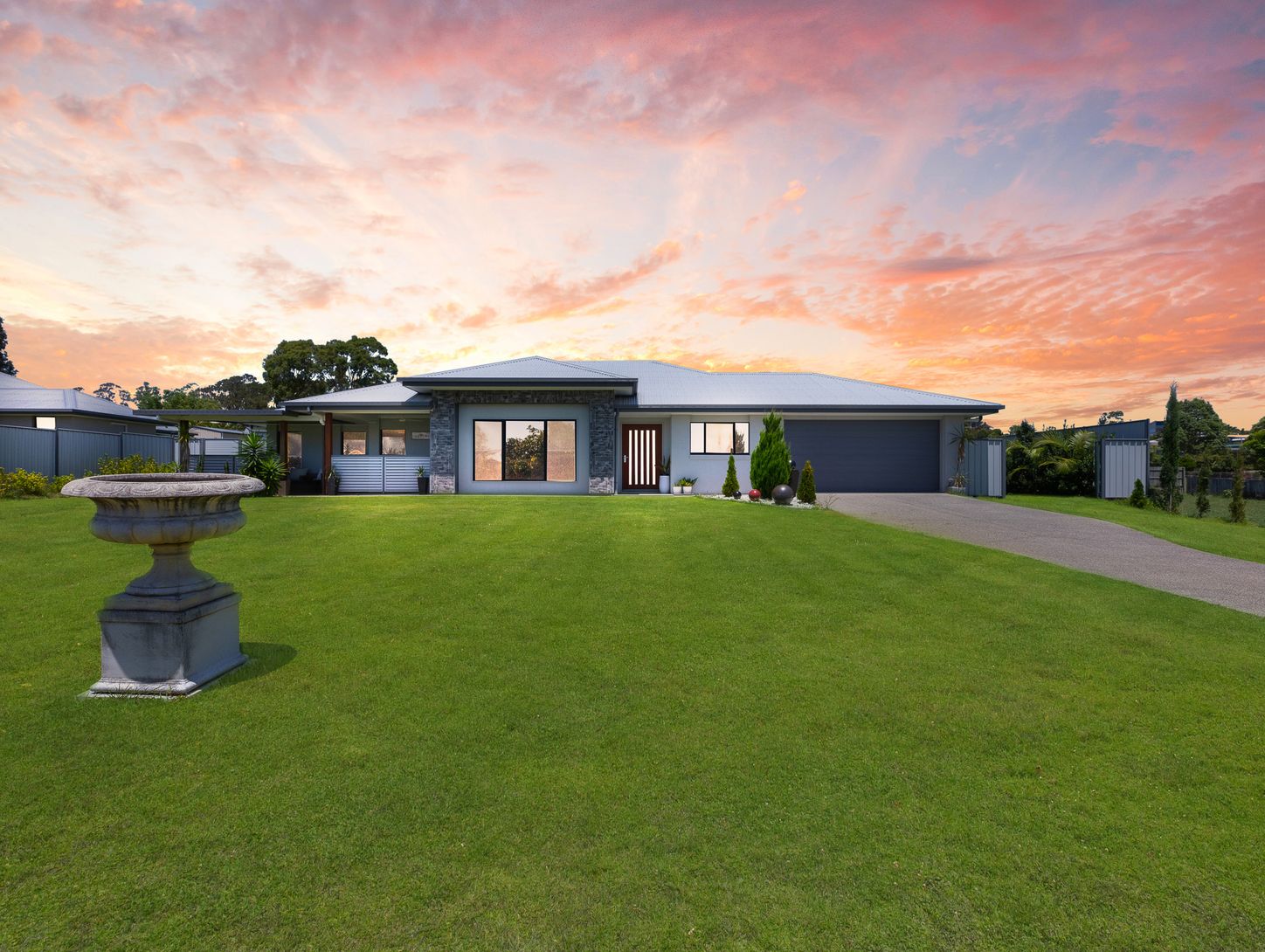 138-140 Cove Boulevard, River Heads, QLD 4655 - Image 1