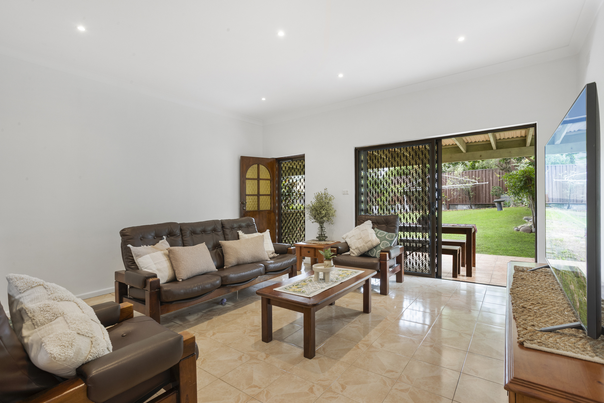 19 Lang Avenue, Pagewood, NSW 2035 - Image 2