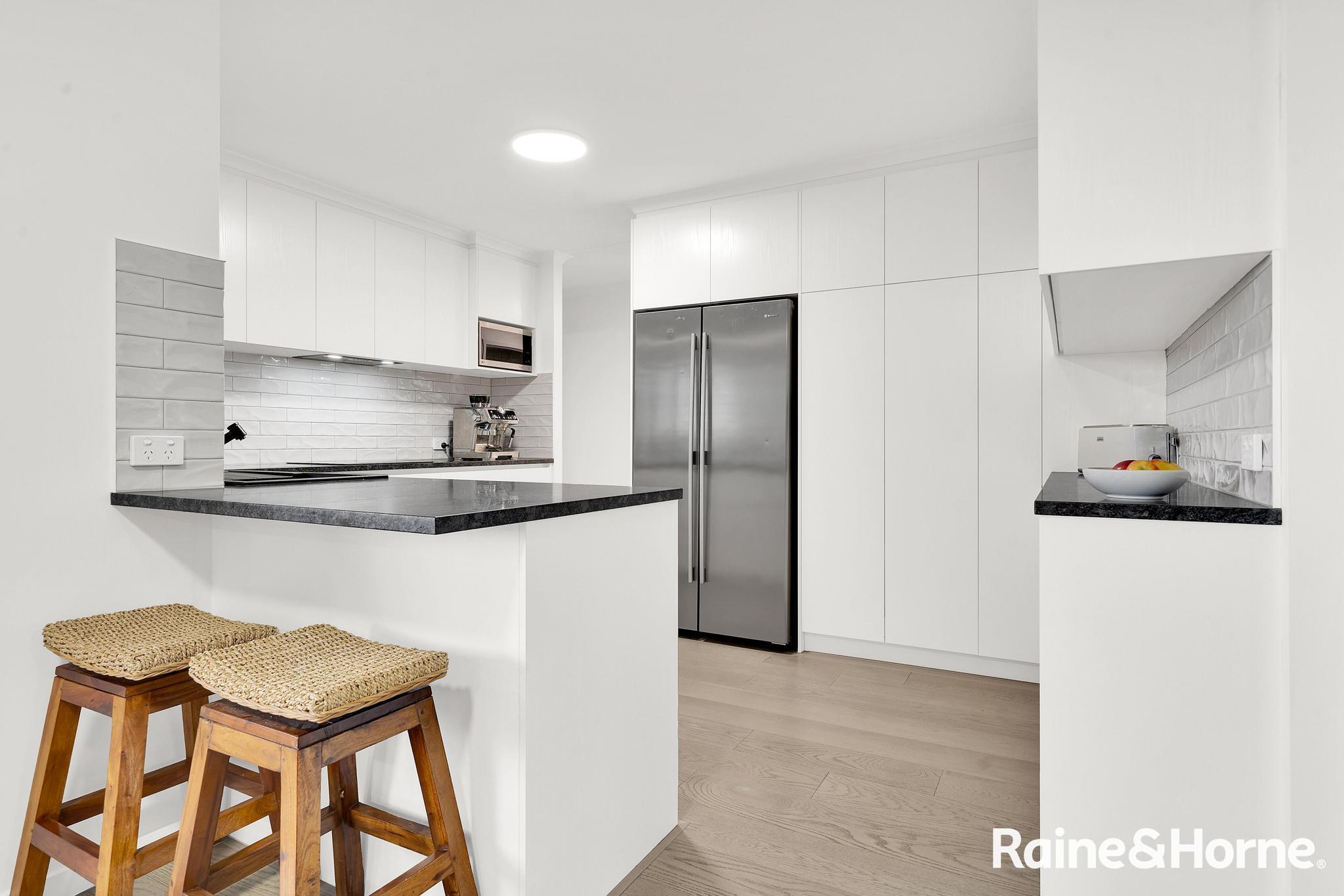 4-bedroom house at 34 CITYVIEW ROAD, Sinnamon Park QLD 4073, Brisbane, Queensland
