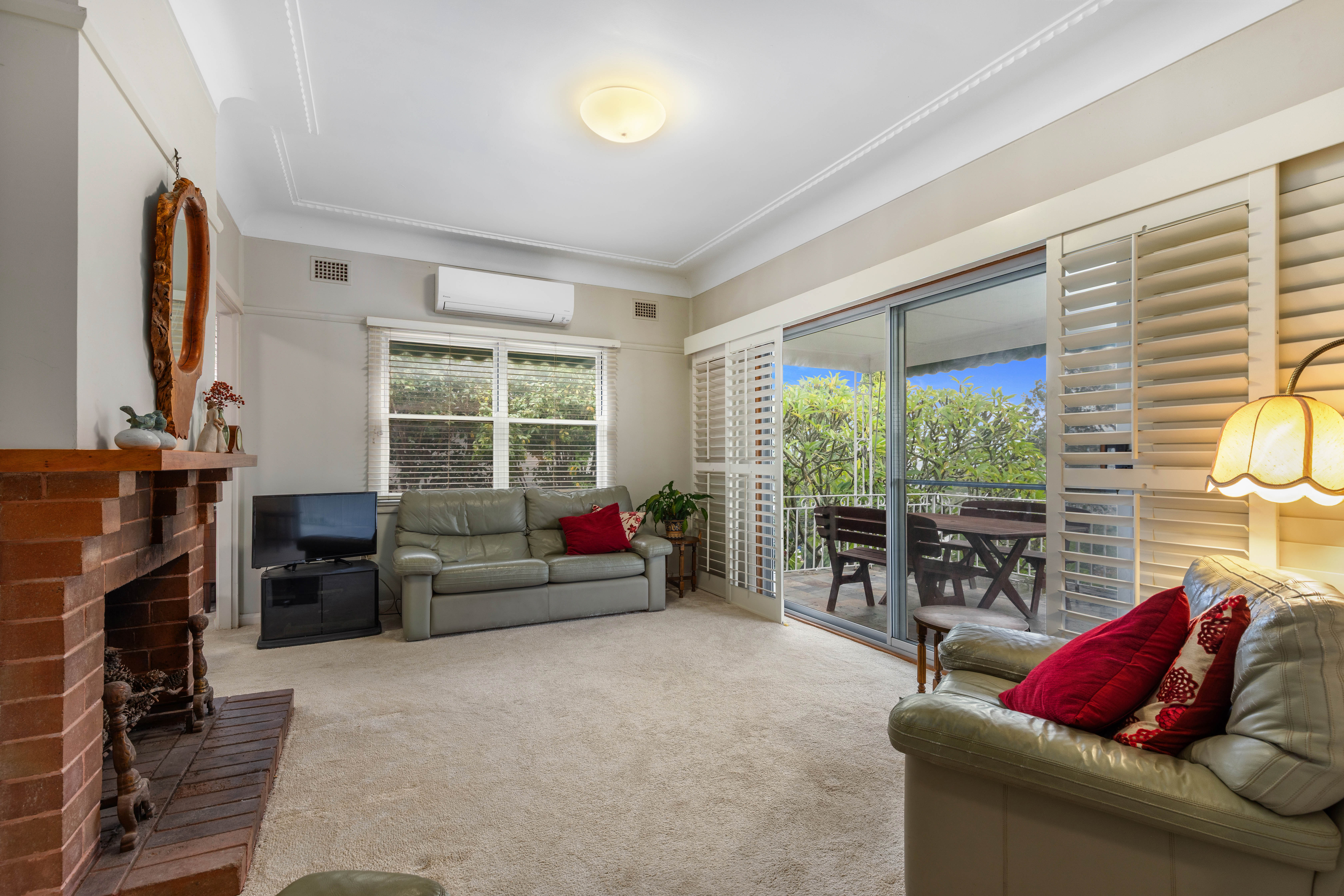 15 LLEWELLYN STREET, Oatley NSW 2223 - Image 5
