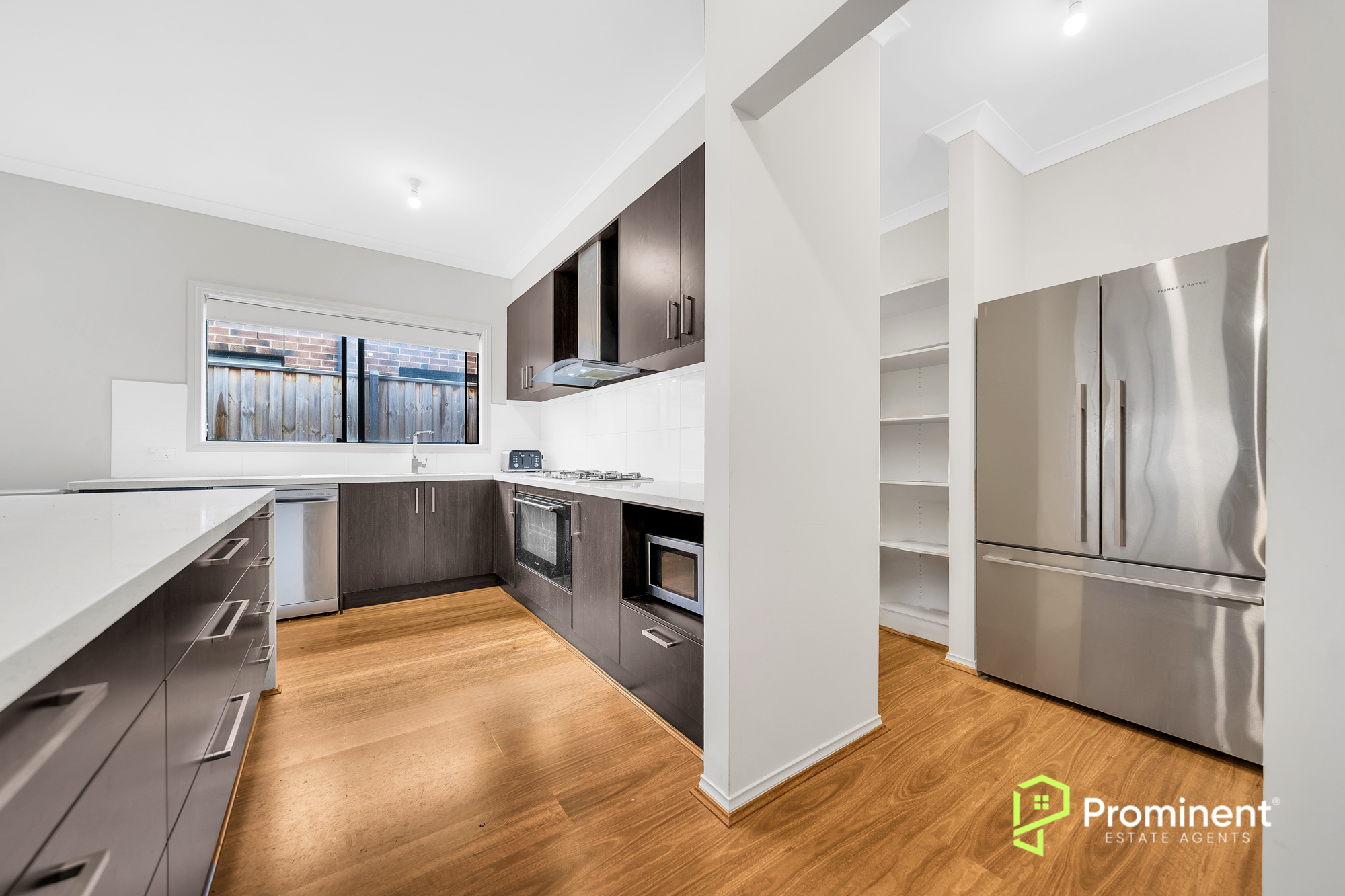 8 SCONE STREET, Cranbourne East VIC 3977 - Image 9