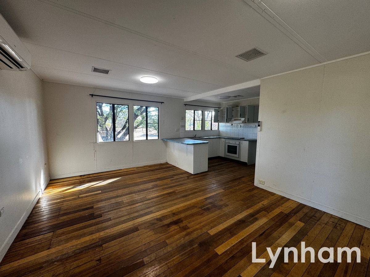 59 Hammond Way, Kelso, QLD 4815 - Image 5