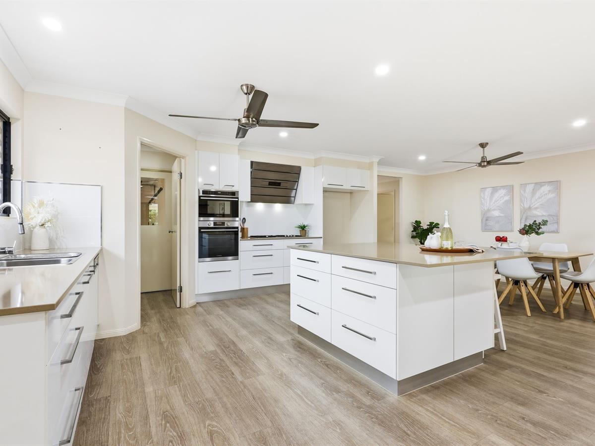 12 William Hickey Street, Redlynch, QLD 4870 - Image 4