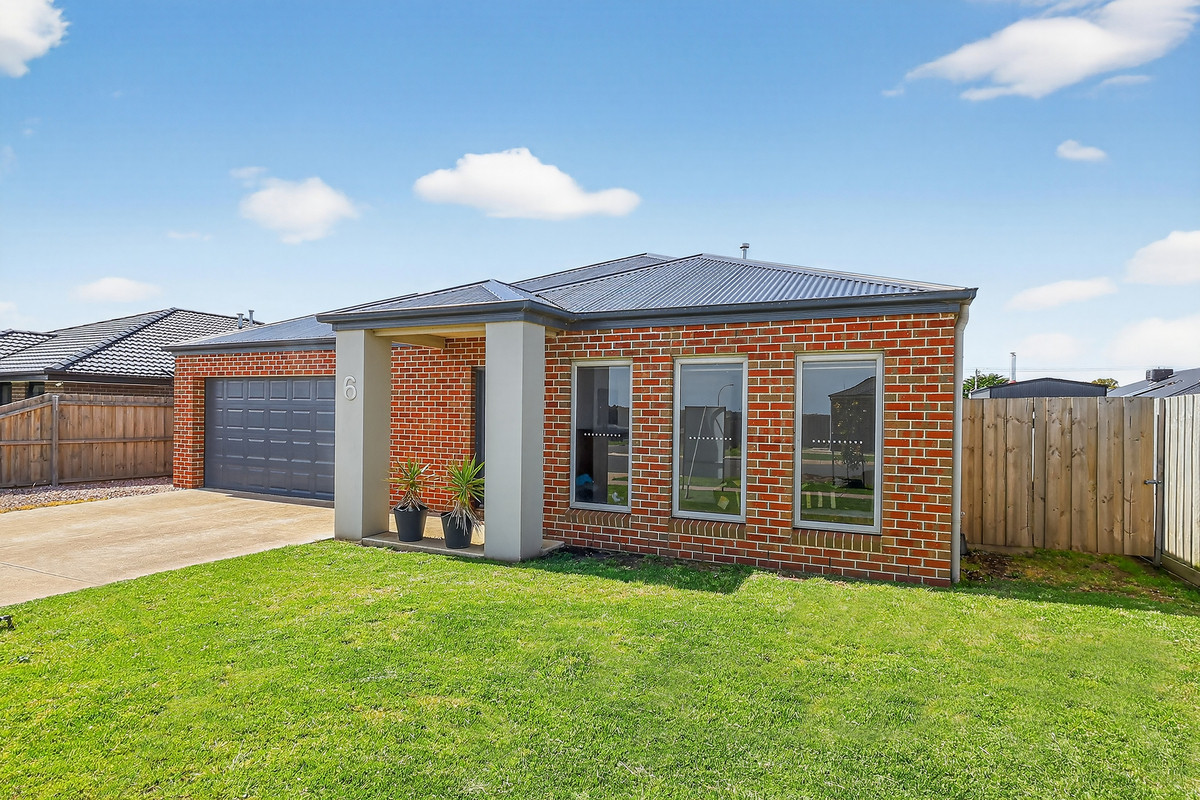 6 Goldstraw Esplanade, Warrnambool, Vic, 3280 - Image 2