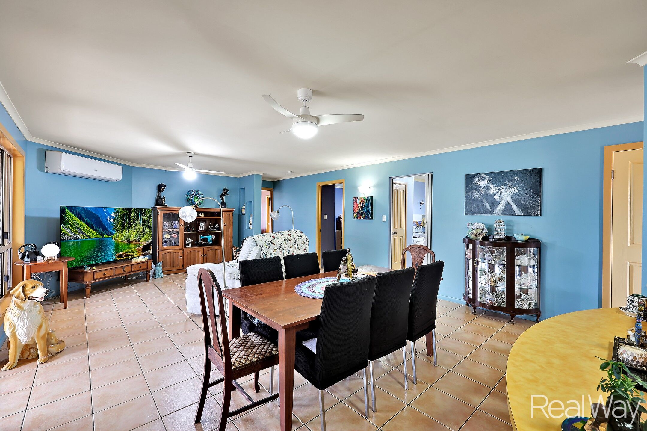 12 PORRAS COURT, Avenell Heights QLD 4670 - Image 10