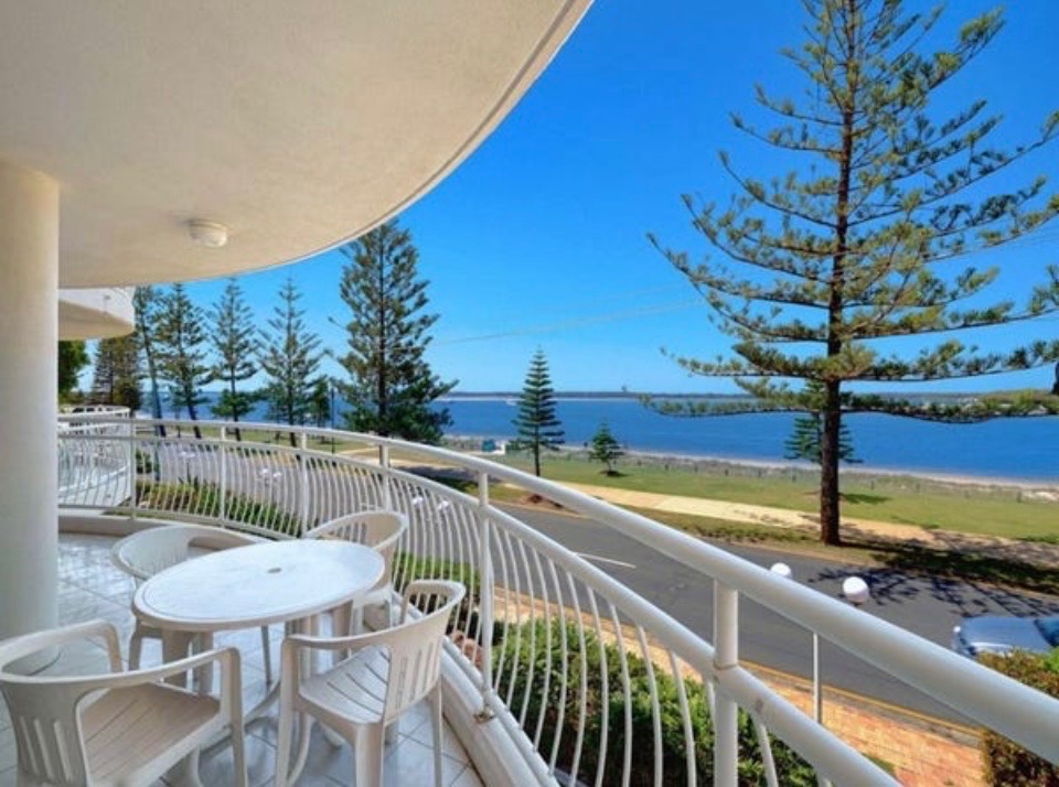 1/510 Marine Parade, Biggera Waters, QLD 4216 - Image 1