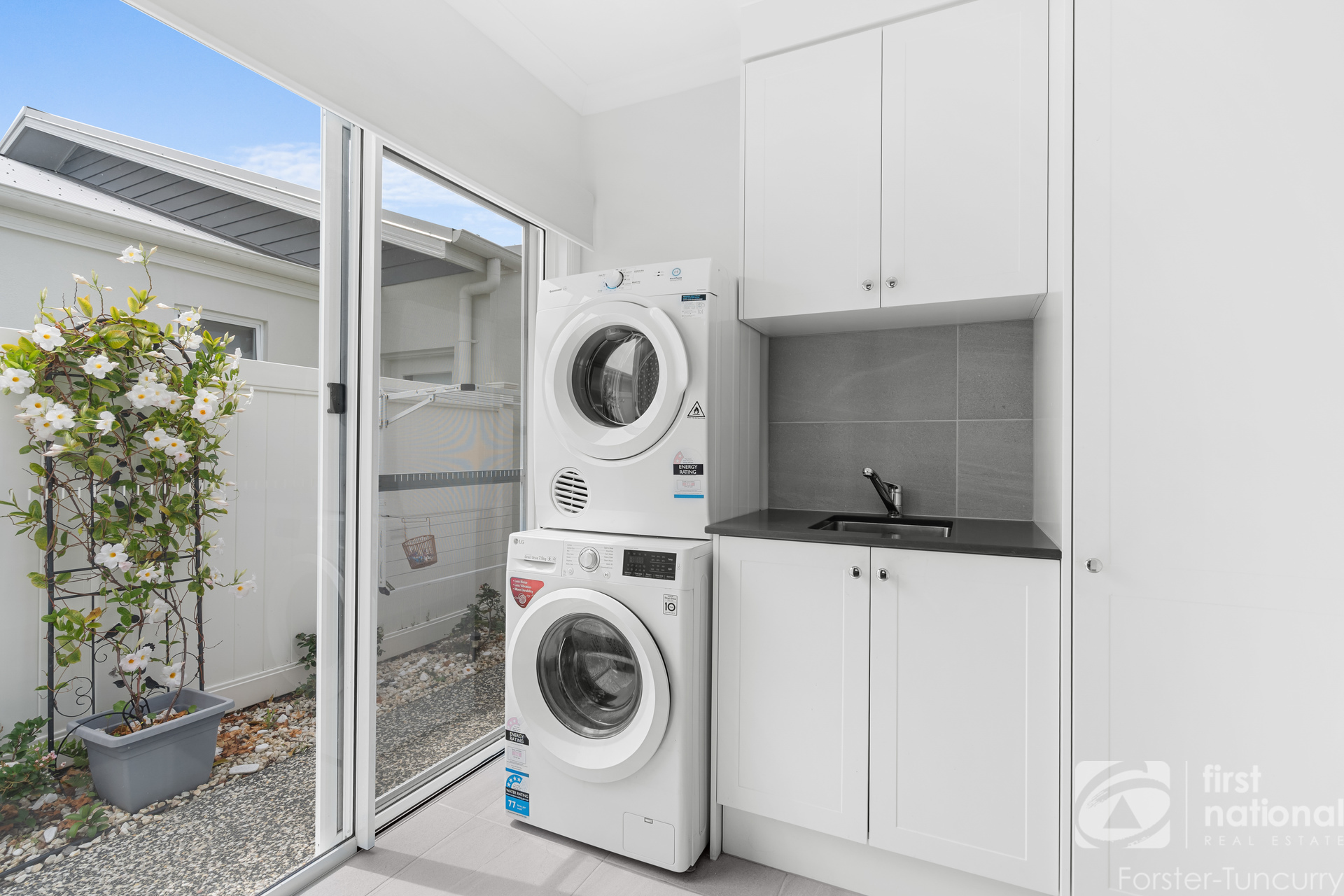 276 Daytona Drive, Forster, Nsw, 2428 - Image 9