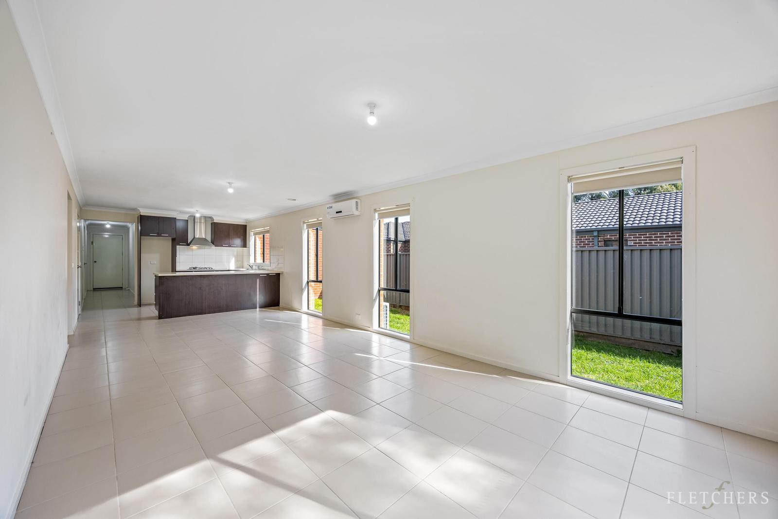 21 JORDAN AVENUE, Delacombe VIC 3356 - Image 2