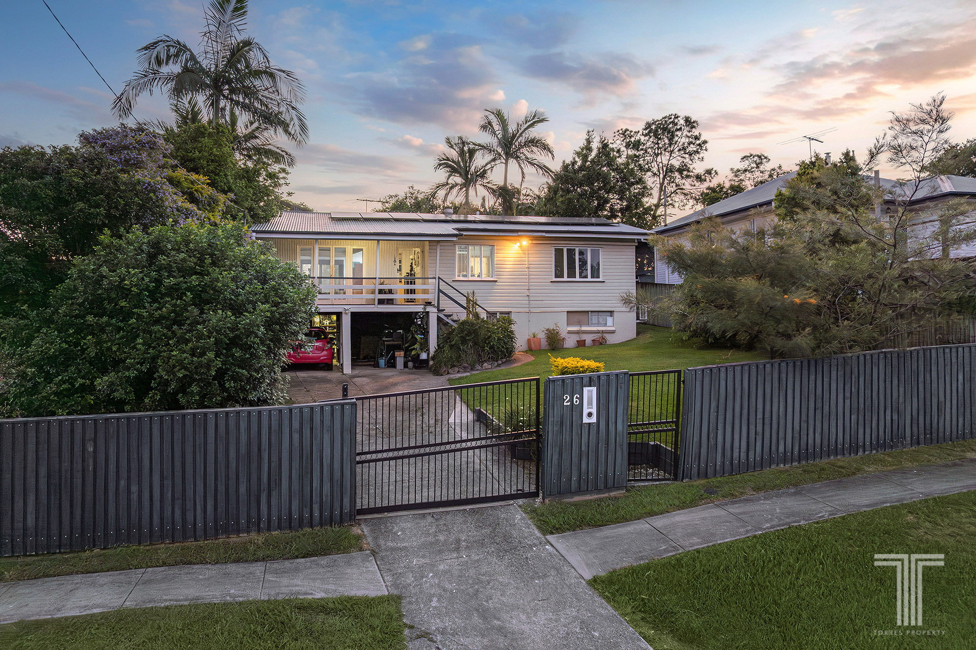 26 Hoff Street, Mount Gravatt East, QLD 4122 - Image 1
