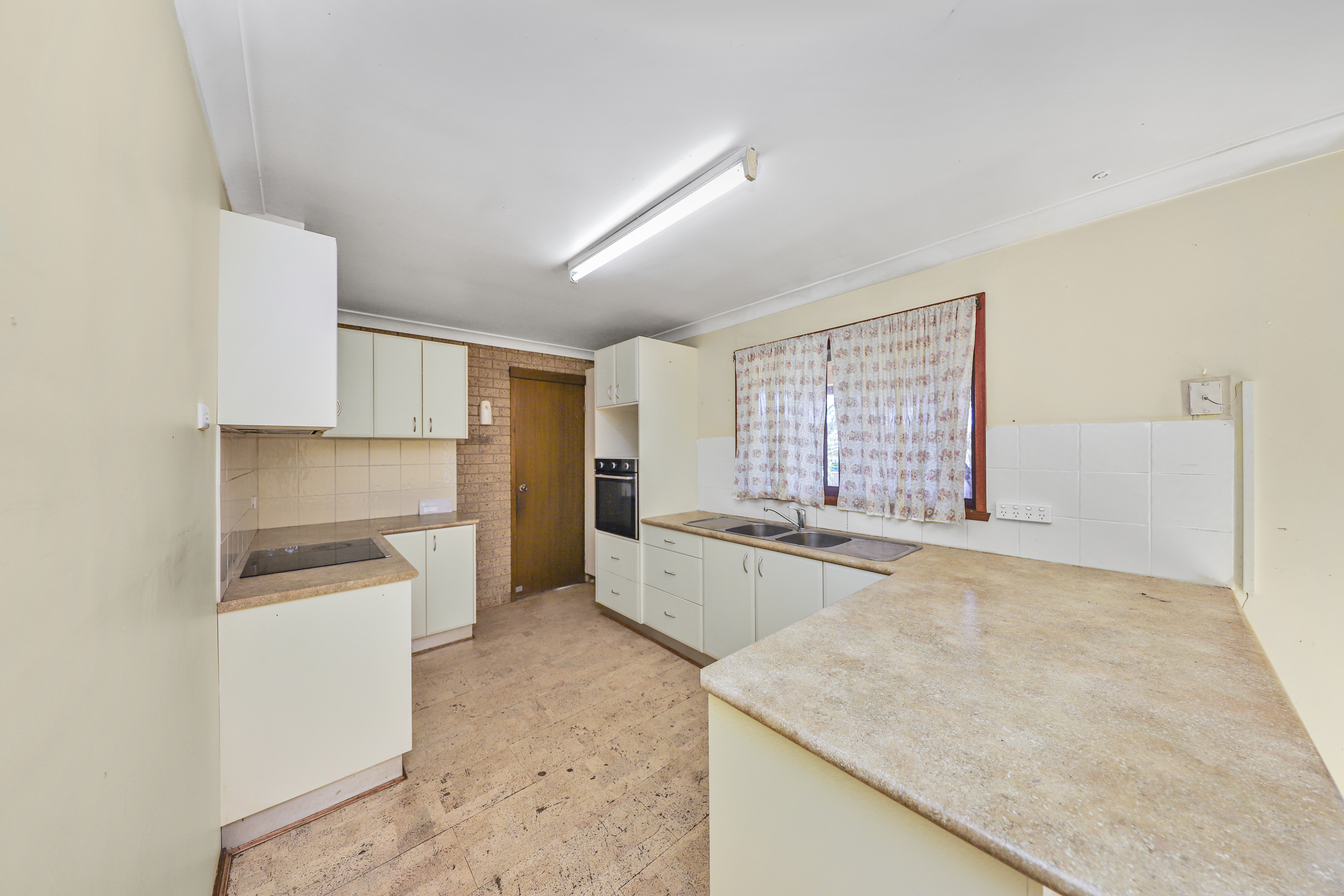 3-bedroom house at 11 KIRRA STREET, Tumut NSW 2720, Snowy Valleys, New South Wales