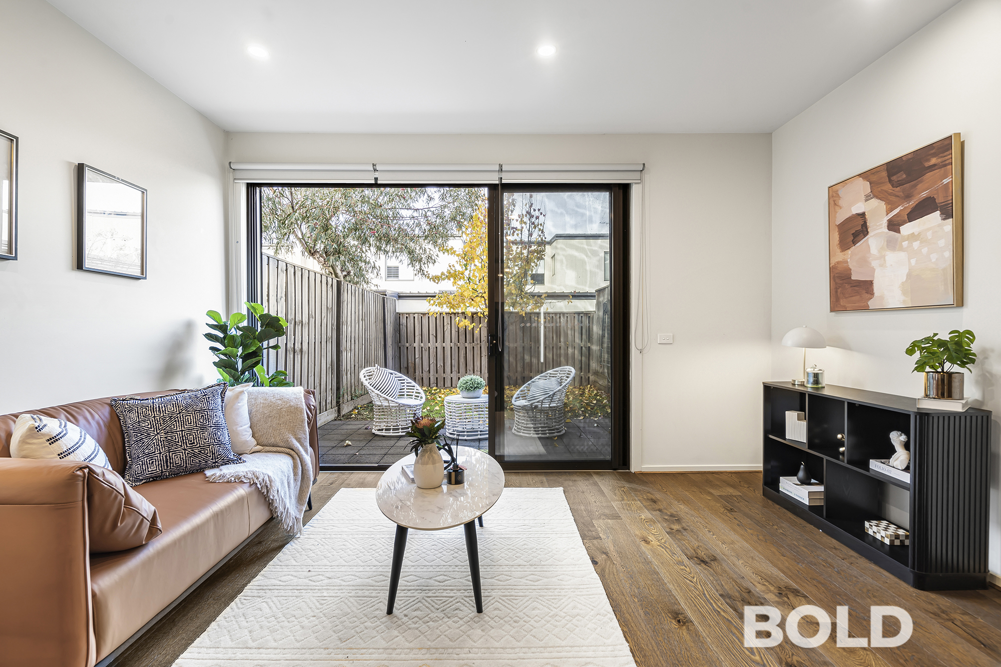 19 Ironbark Crescent, Ivanhoe, VIC 3079 - Image 2