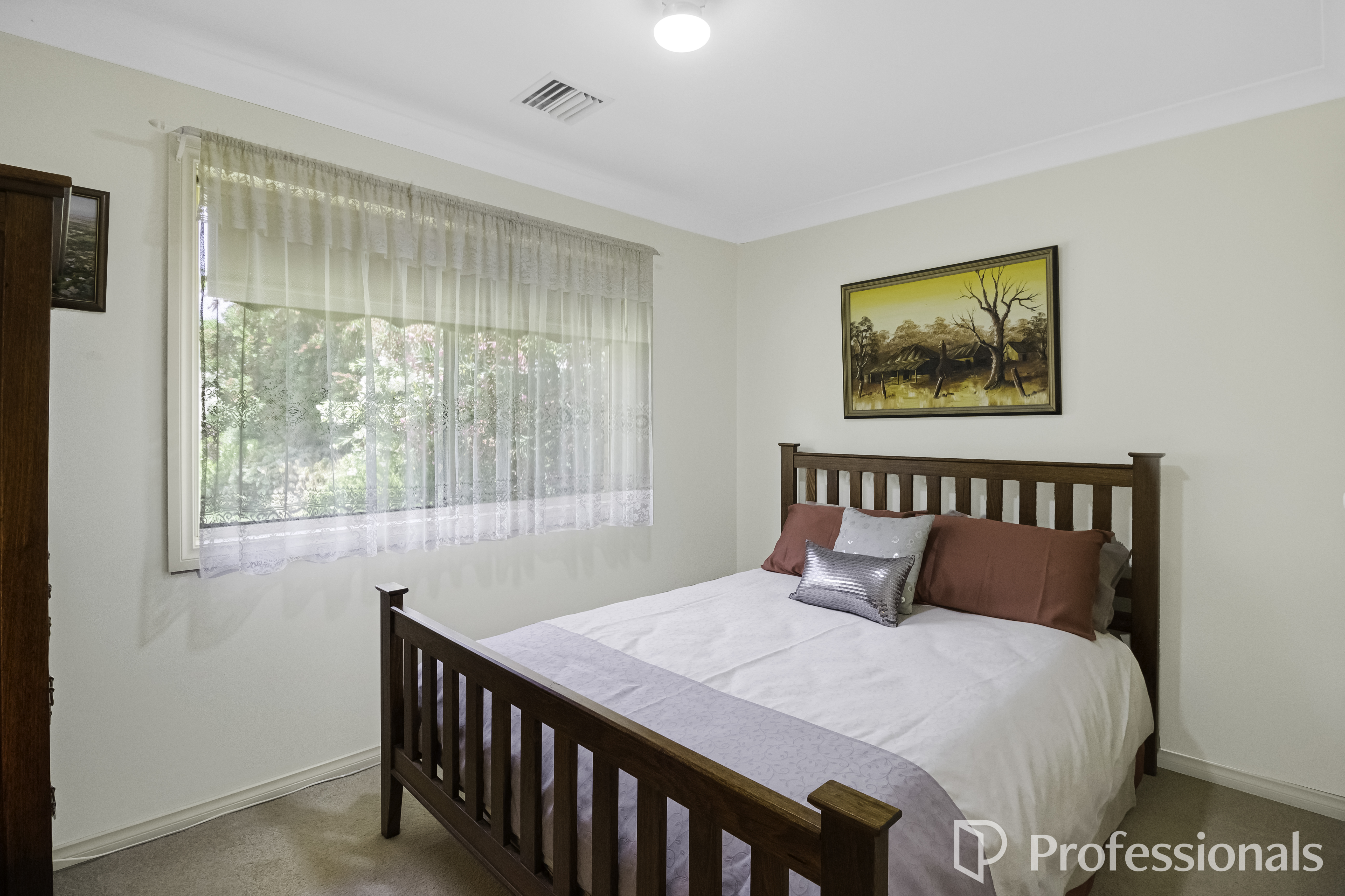 4-bedroom house at 2 Glenvale Place, Bourkelands, NSW 2650, Wagga Wagga, New South Wales