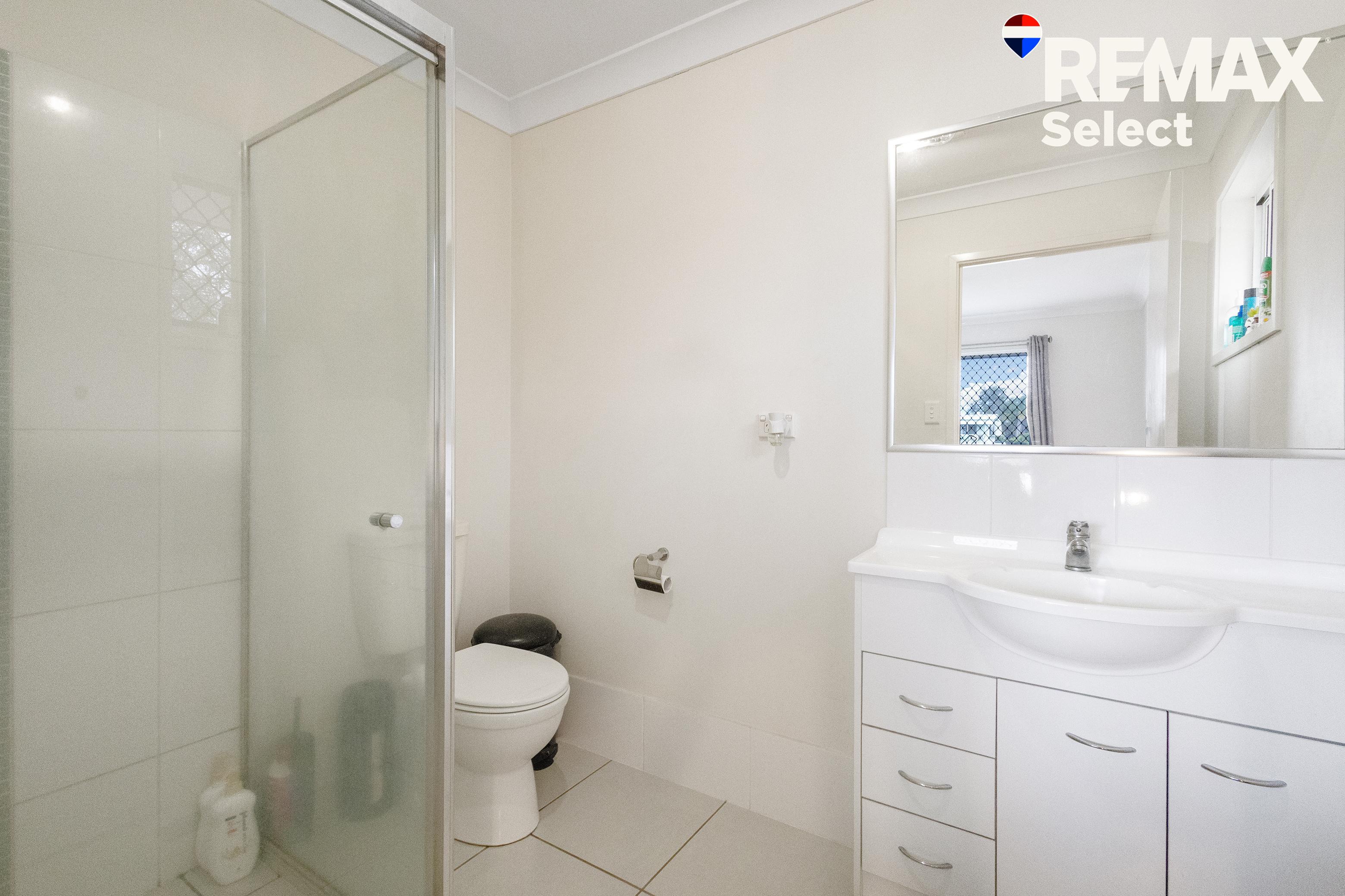 61 SUTTOR STREET, Nebo QLD 4742 - Image 4