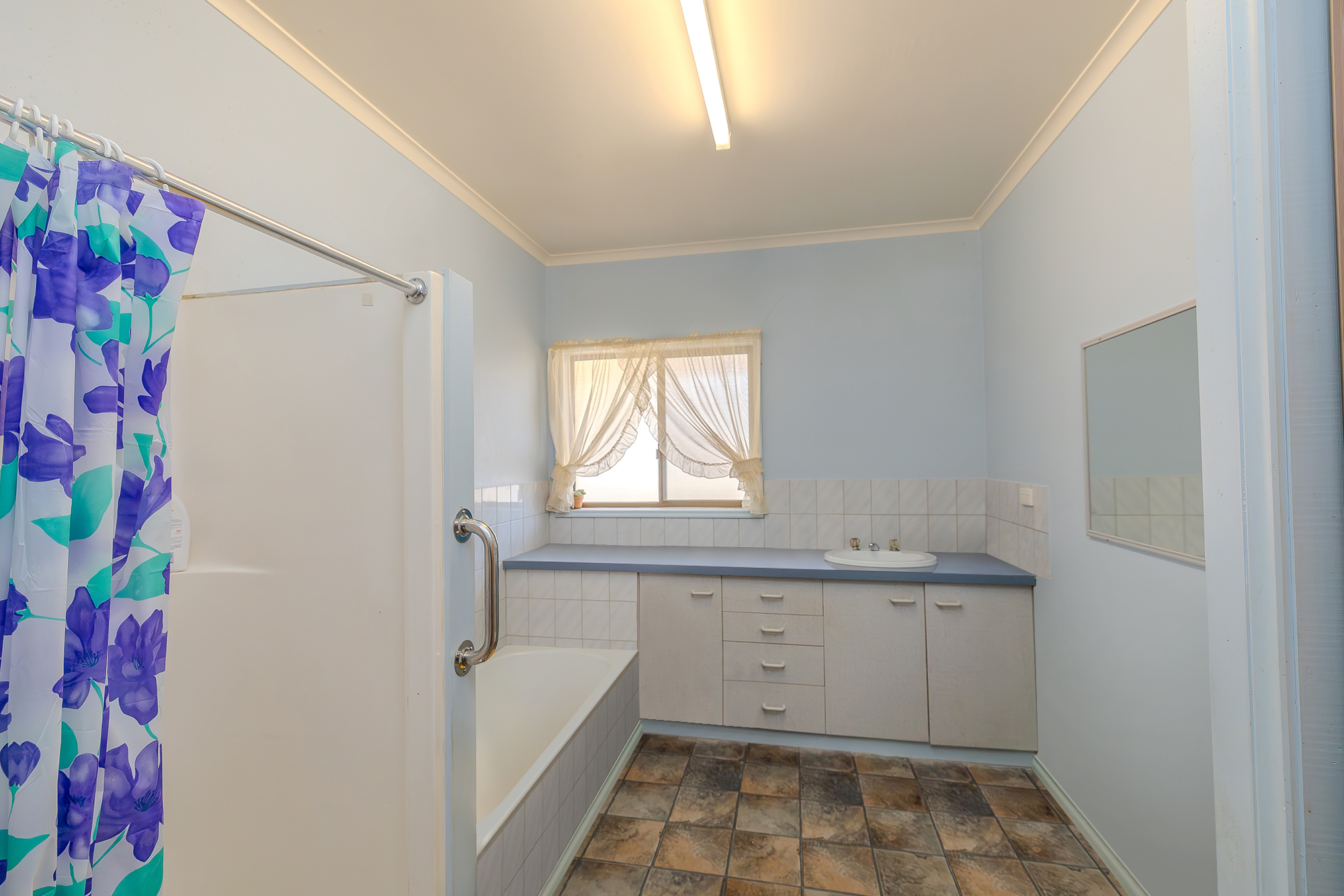 5-bedroom house at 20 Rose Street, Manangatang, VIC 3546, Swan Hill, Victoria