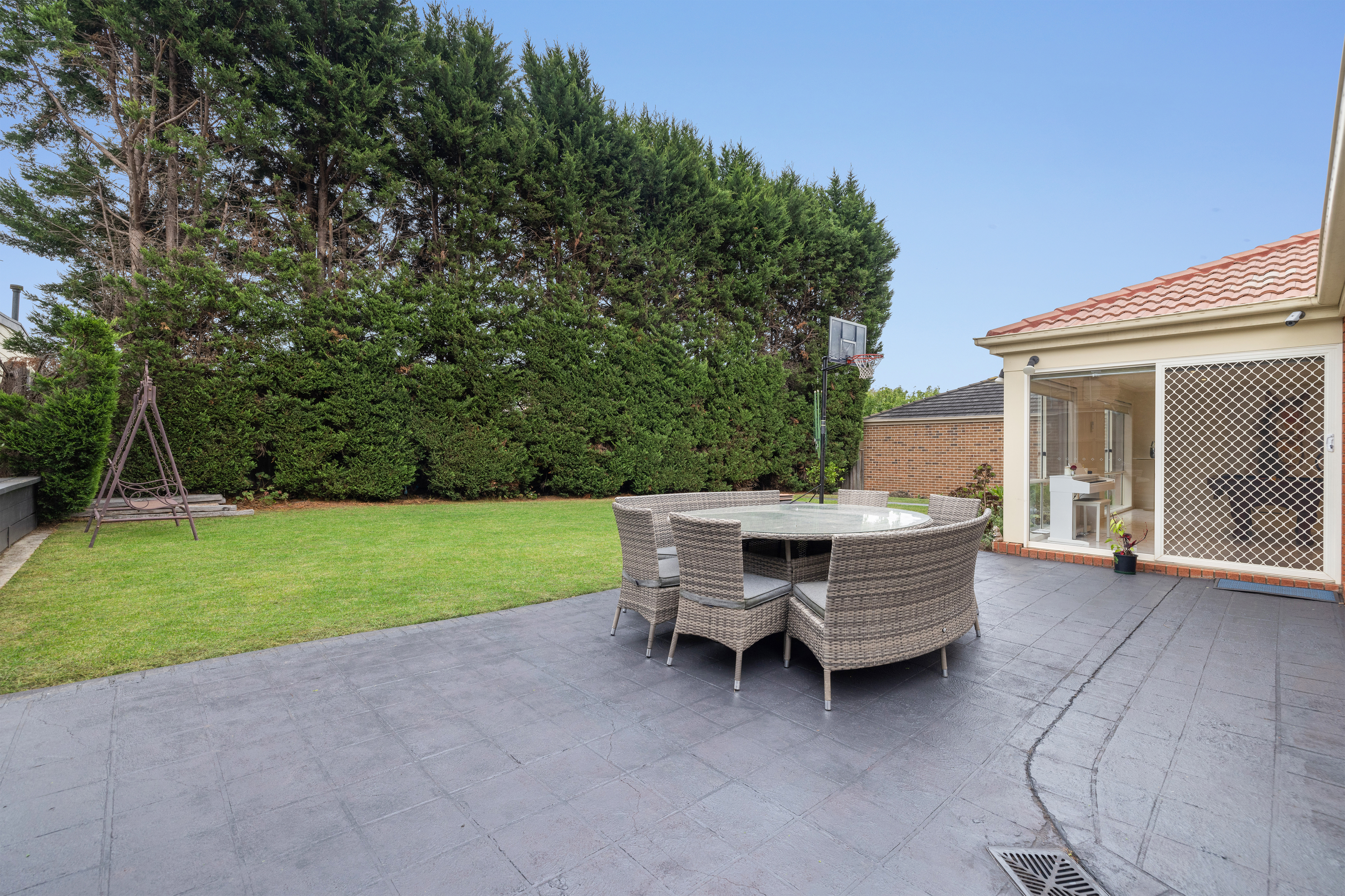 11 SOVEREIGN CREST BOULEVARD, Rowville VIC 3178 - Image 3