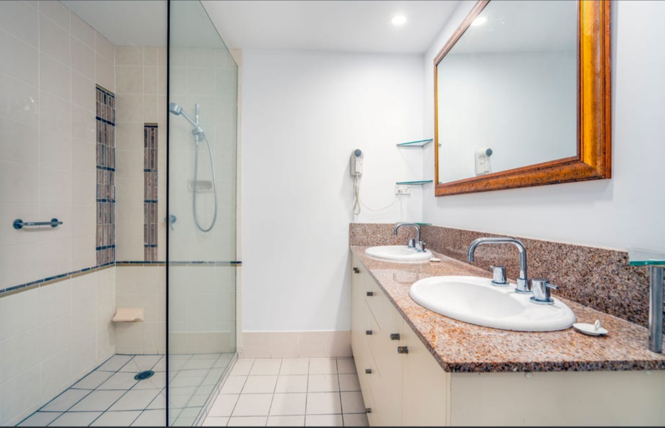 1328/2-10 Greenslopes Street, Cairns North, Qld, 4870 - Image 2