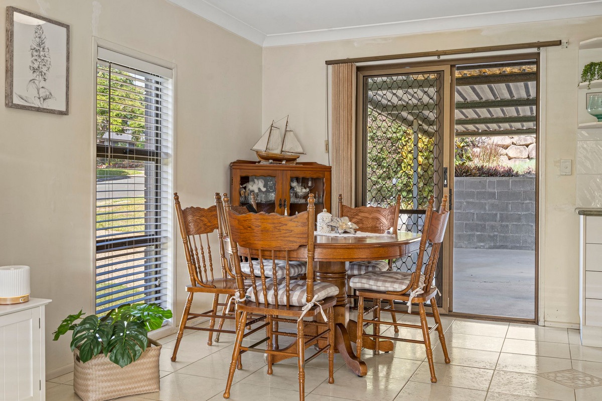 4 Gilford Crescent, Albany Creek, QLD 4035 - Image 4