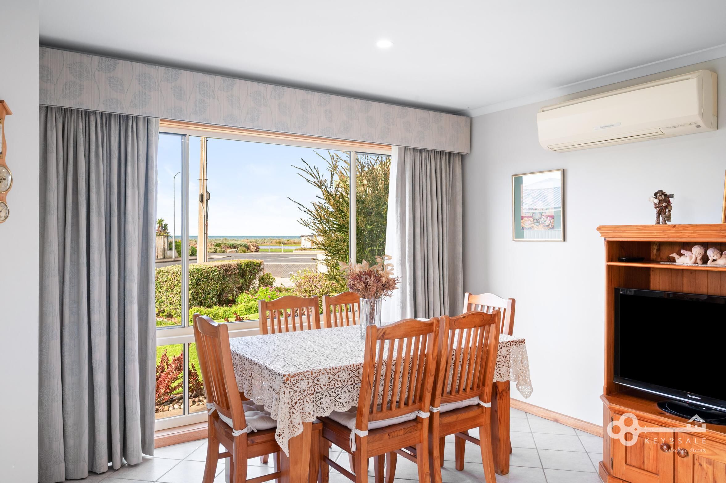 3-bedroom house at 3 Standish Street, Port Macdonnell, SA 5291, Grant, South Australia