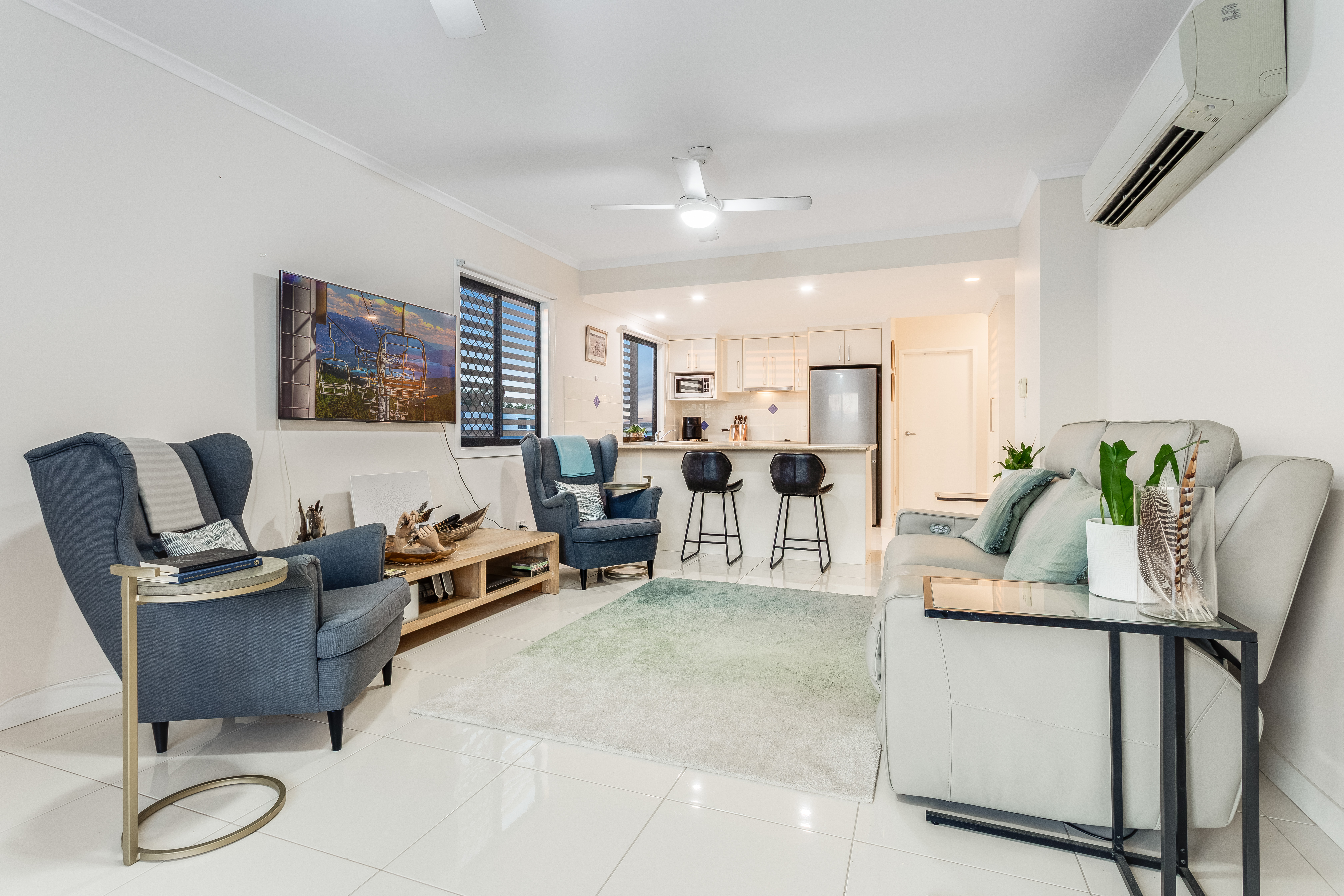 21 82-86 MEIN STREET, SCARBOROUGH QLD 4020 - Image 8