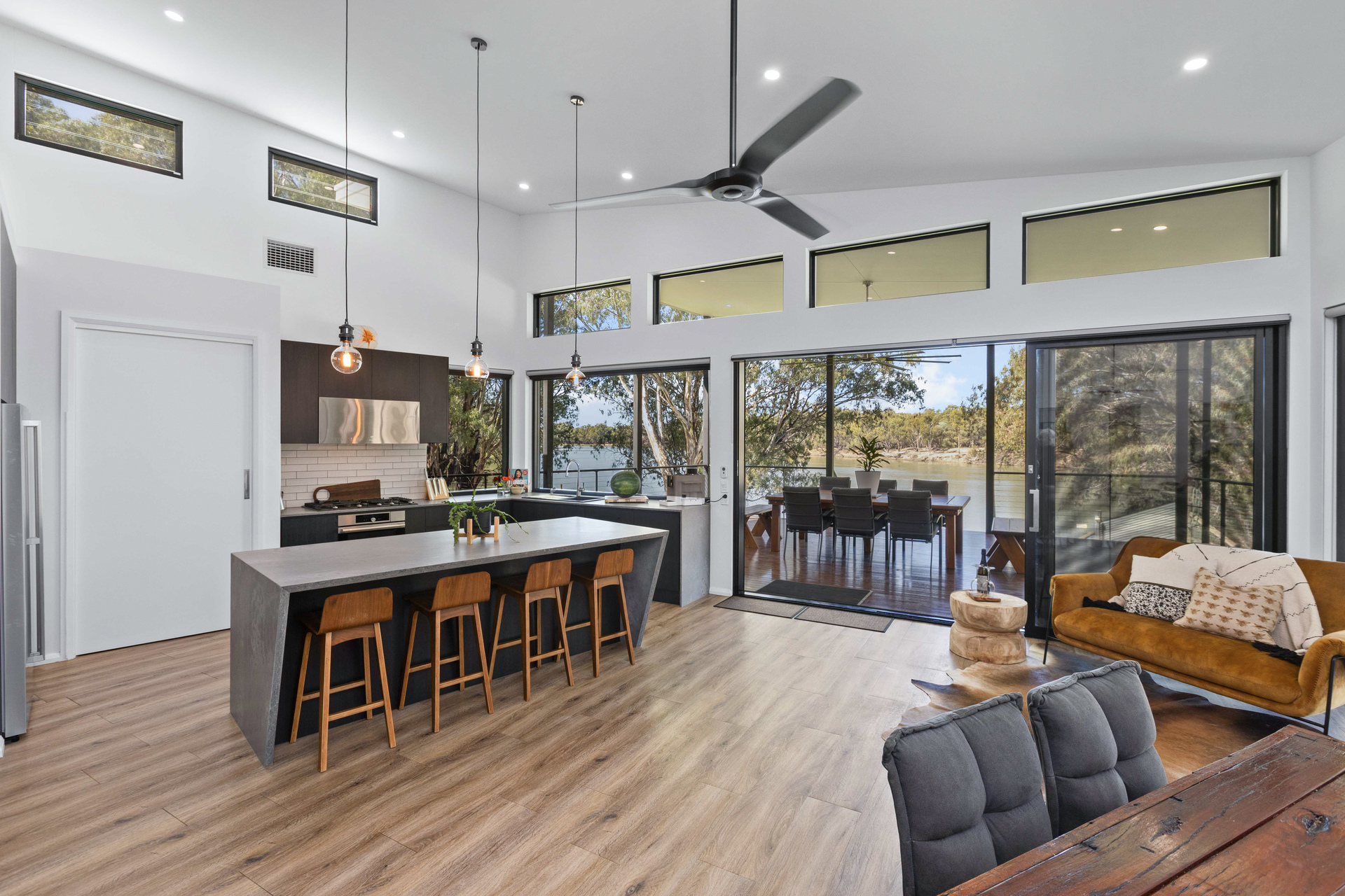 5-bedroom house at 139a Log Bridge Road, Wentworth, Nsw, 2648, Wentworth, New South Wales