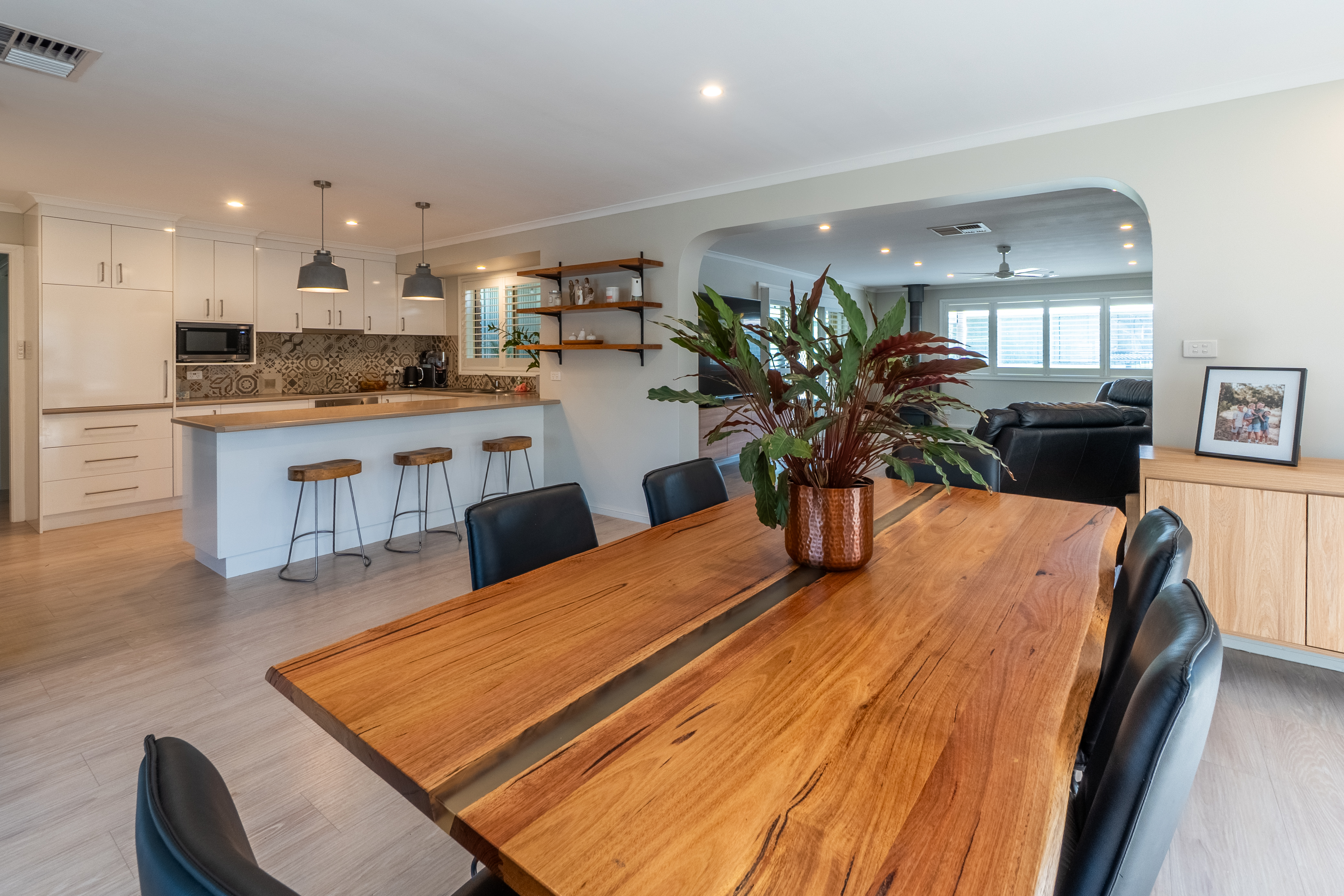 135 BRITANNIA STREET, Temora NSW 2666 - Image 3