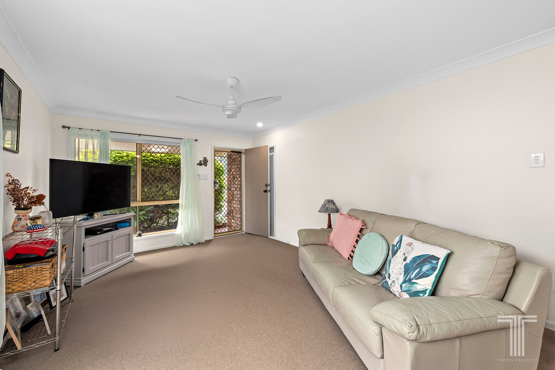 2-bedroom unit at PALM VALLEY VILLAS 37 124-132 WELLINGTON STREET, ORMISTON QLD 4160, Redland, Queensland