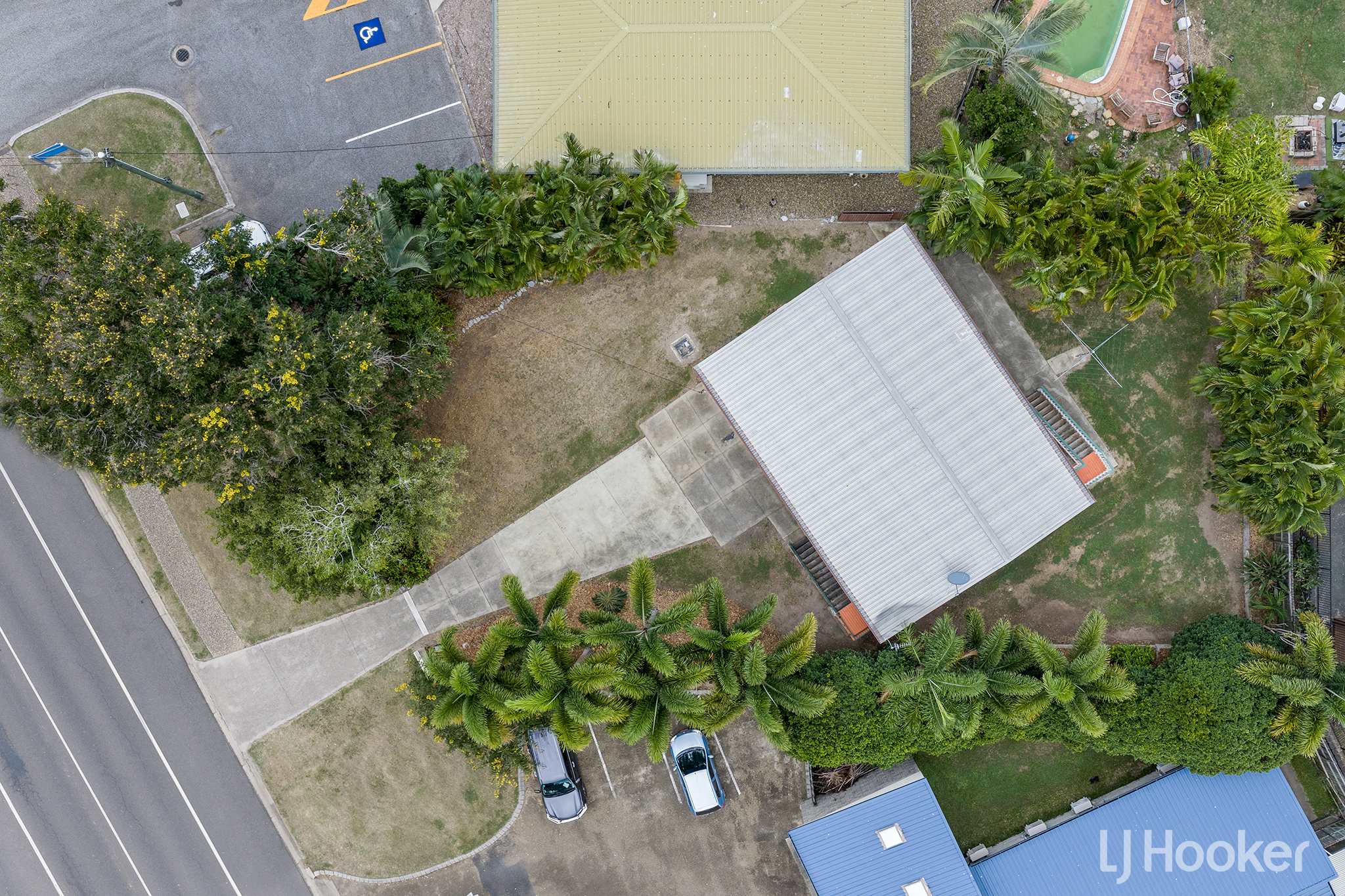 1 WYNDHAM AVENUE, Boyne Island QLD 4680 - Image 4