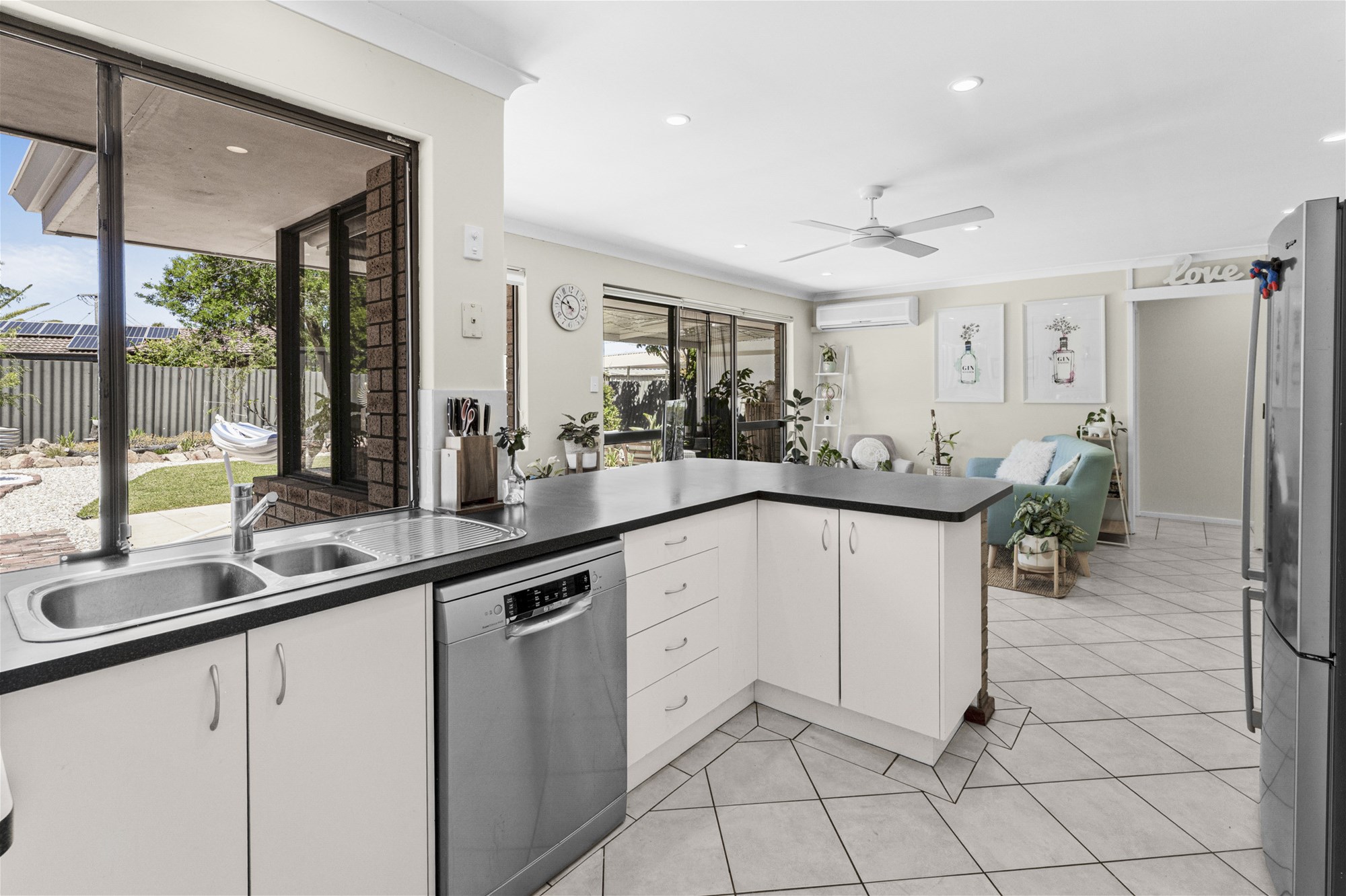 4 Addingham Court, Craigie, WA 6025 - Image 7