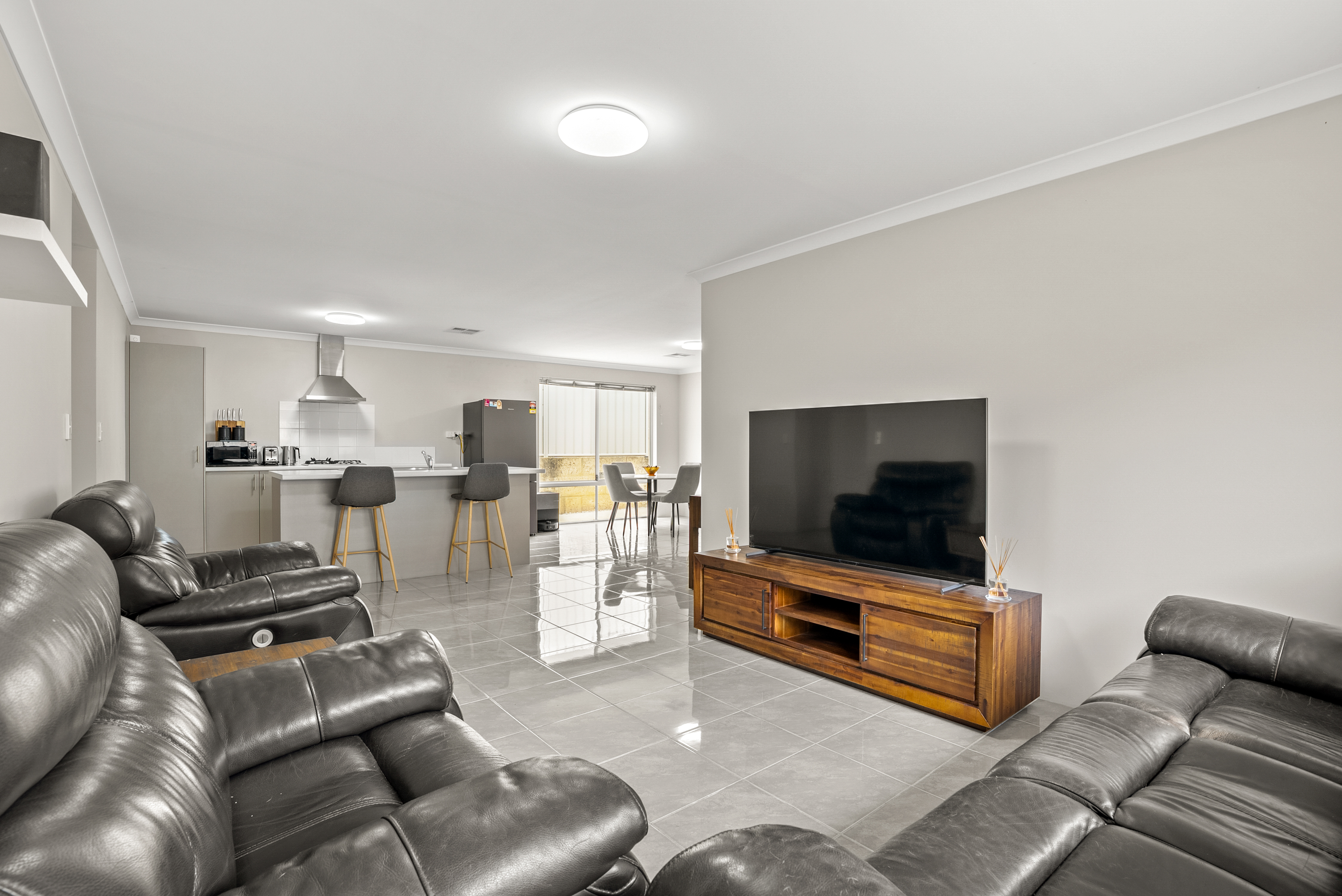 109 TANGADEE ROAD, Golden Bay WA 6174 - Image 9